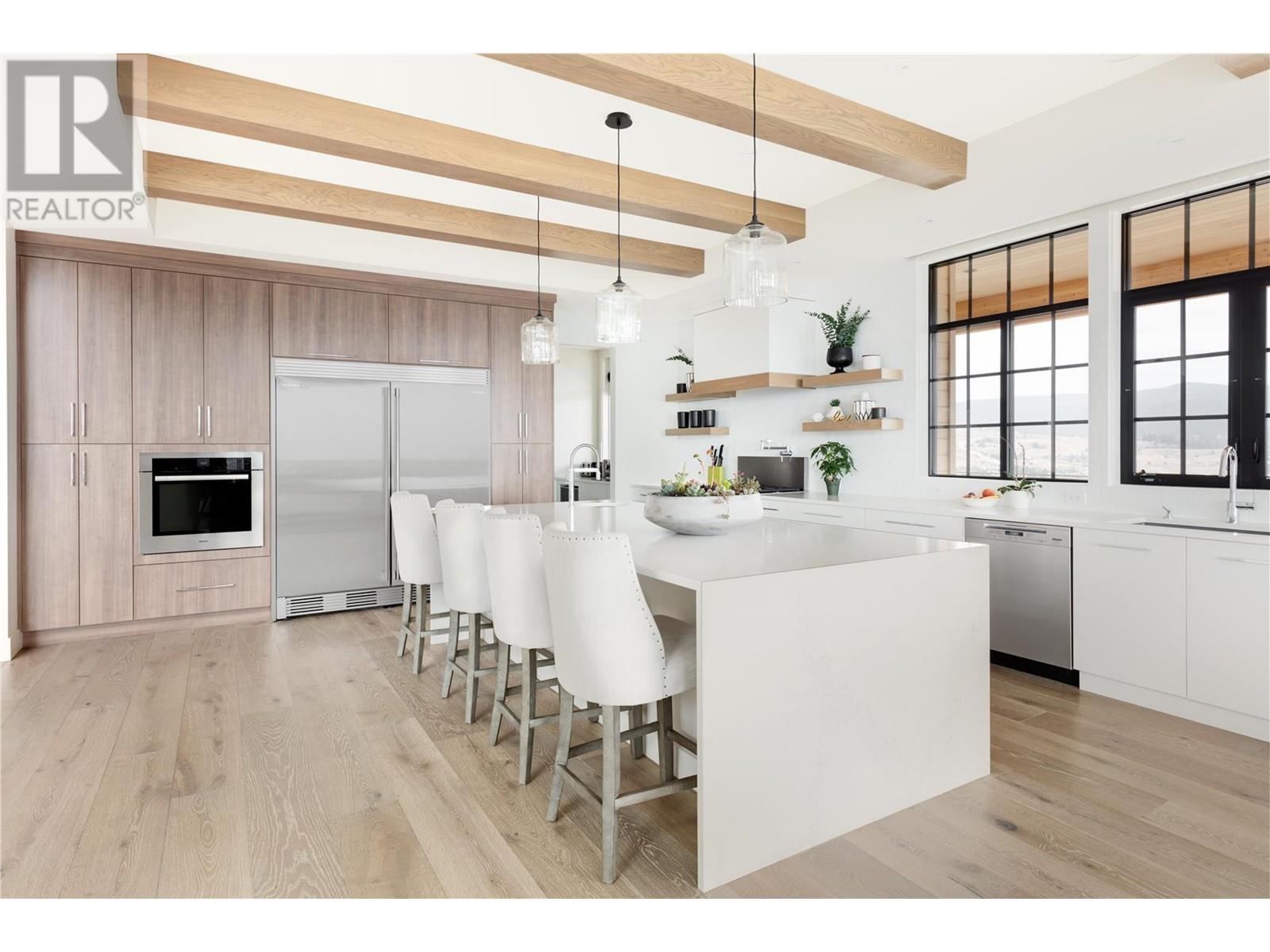1372 Mine Hill Drive, Kelowna