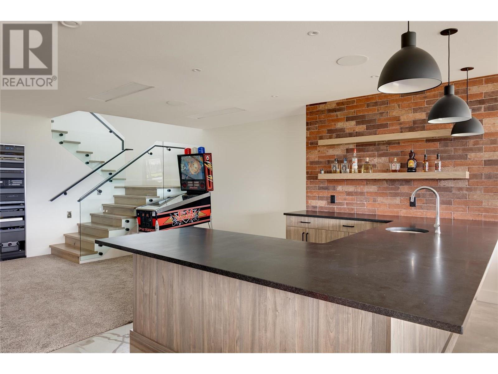 1372 Mine Hill Drive, Kelowna