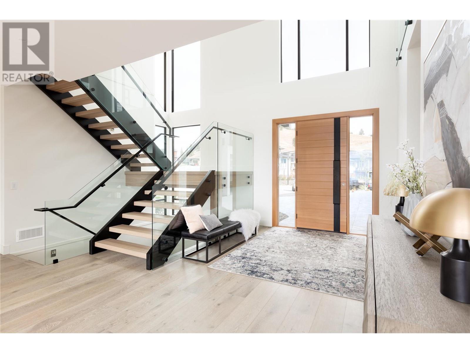1372 Mine Hill Drive, Kelowna