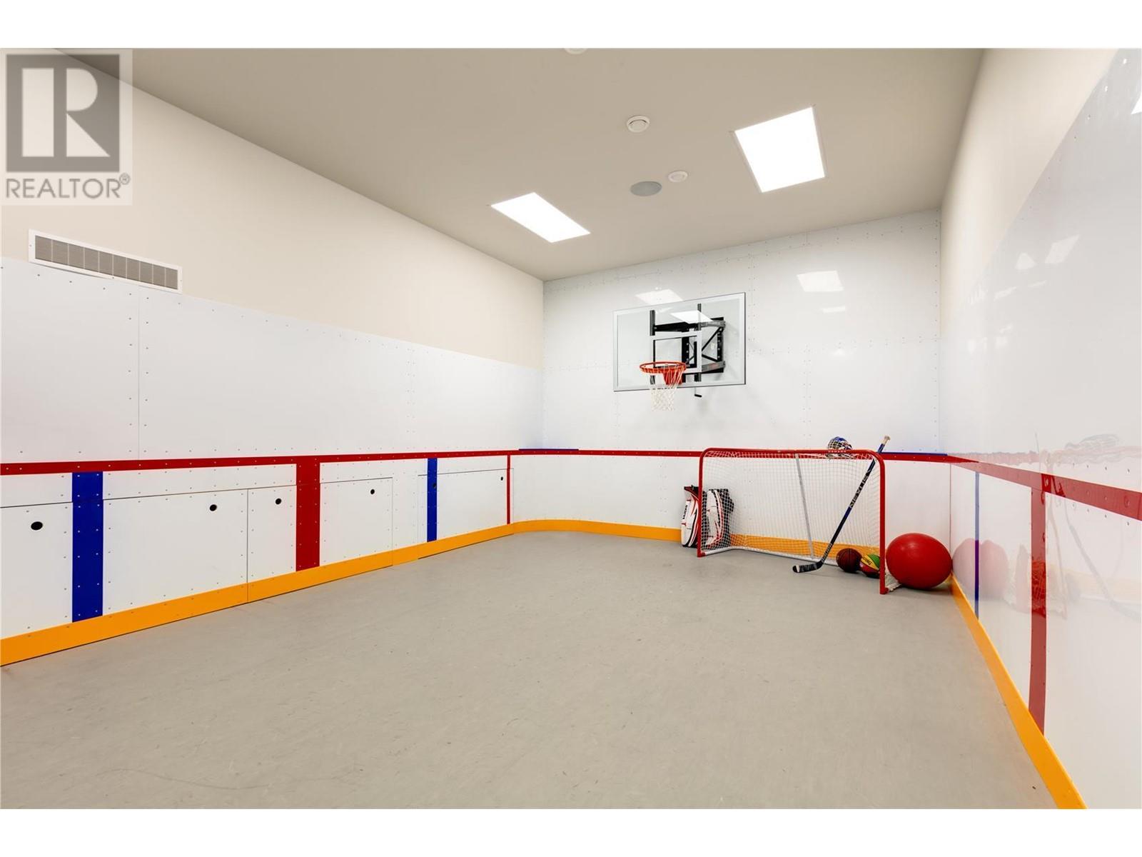1372 Mine Hill Drive, Kelowna