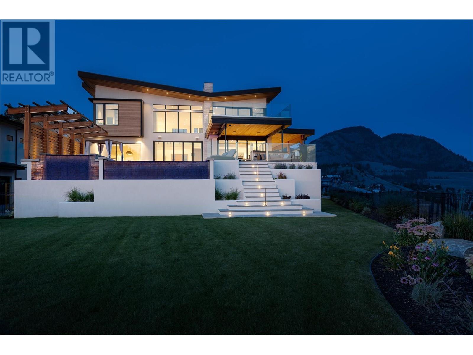 1372 Mine Hill Drive, Kelowna