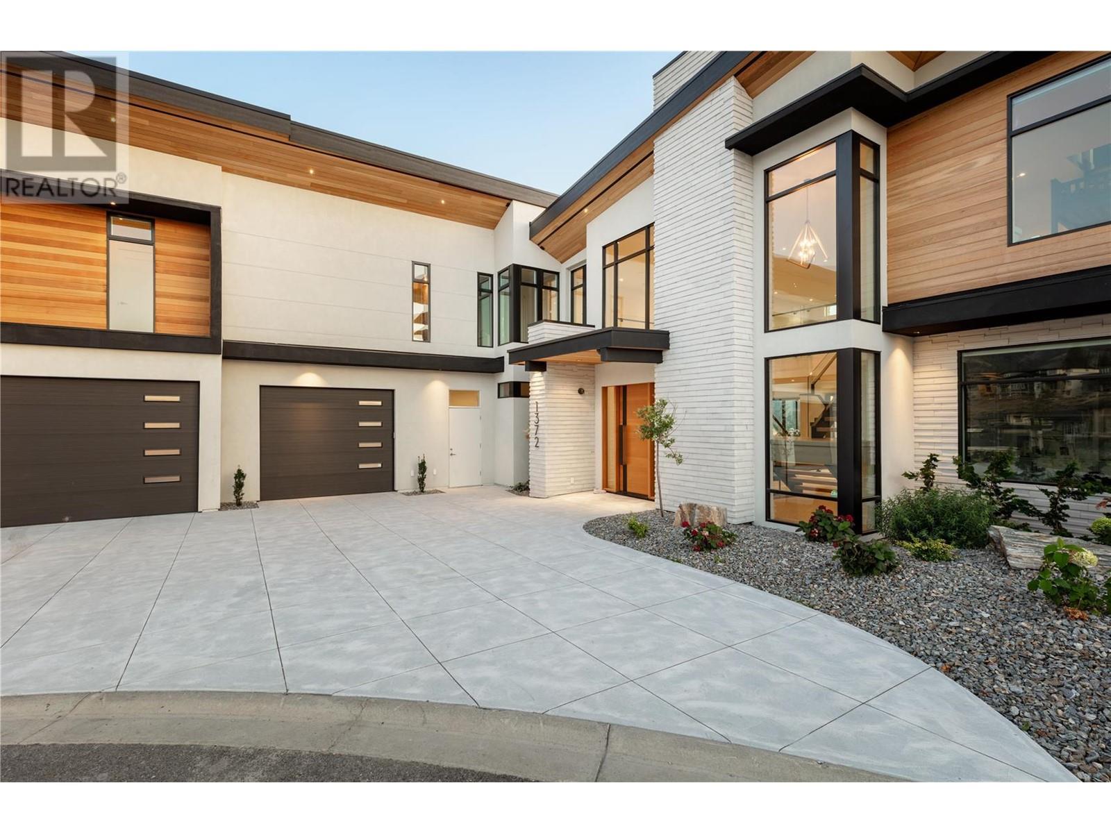 1372 Mine Hill Drive, Kelowna