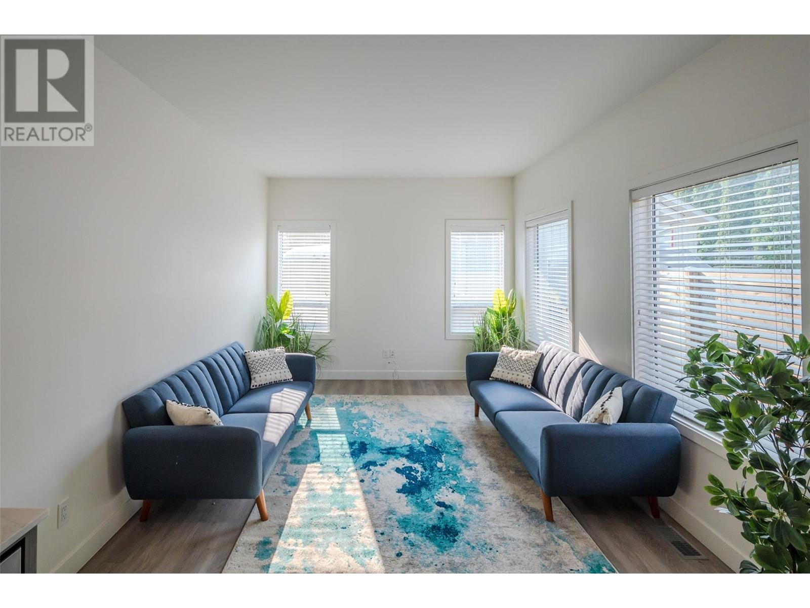  1073 Moosejaw Street, Penticton