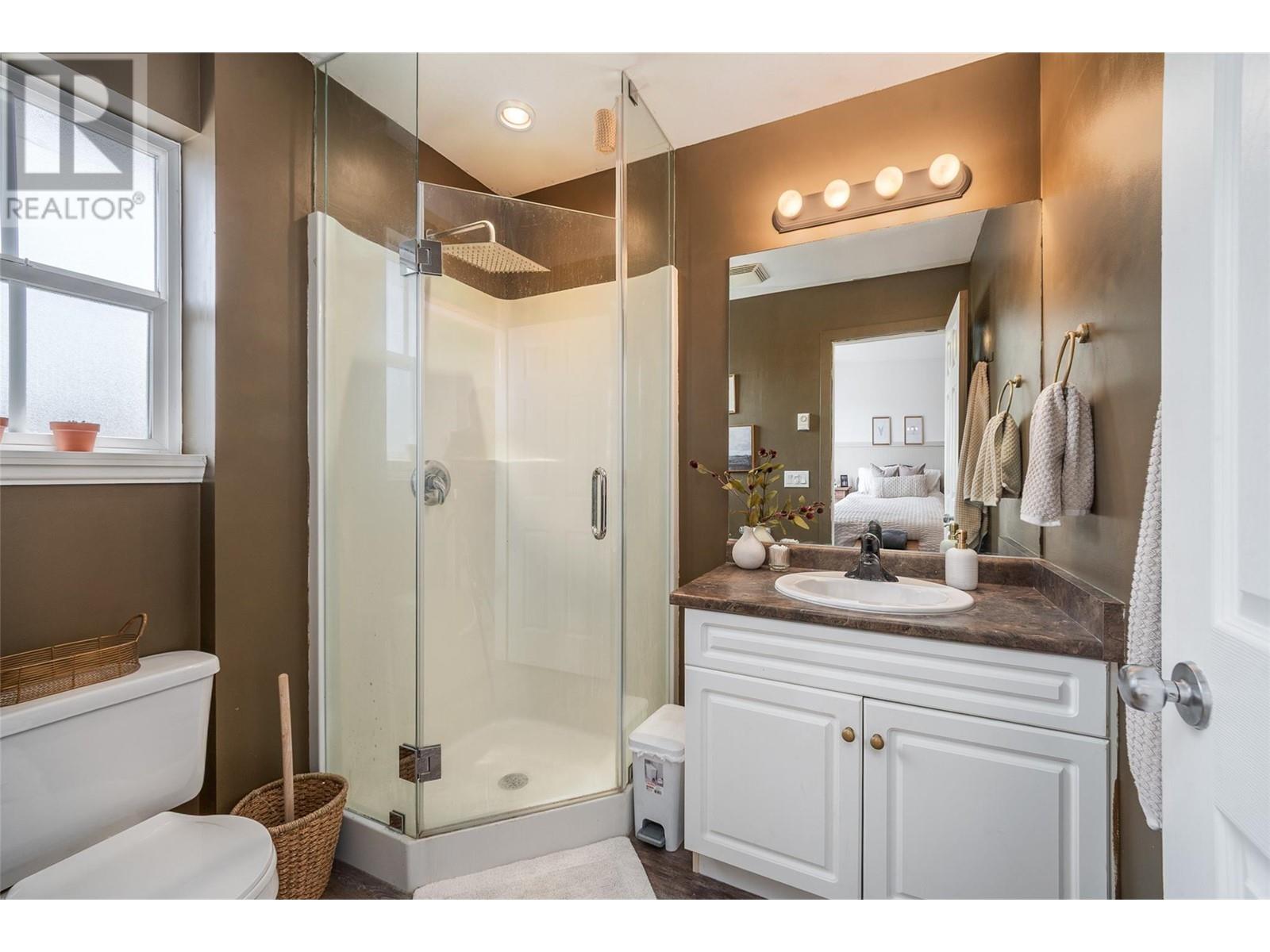 102 1420 Terai Road, Kelowna