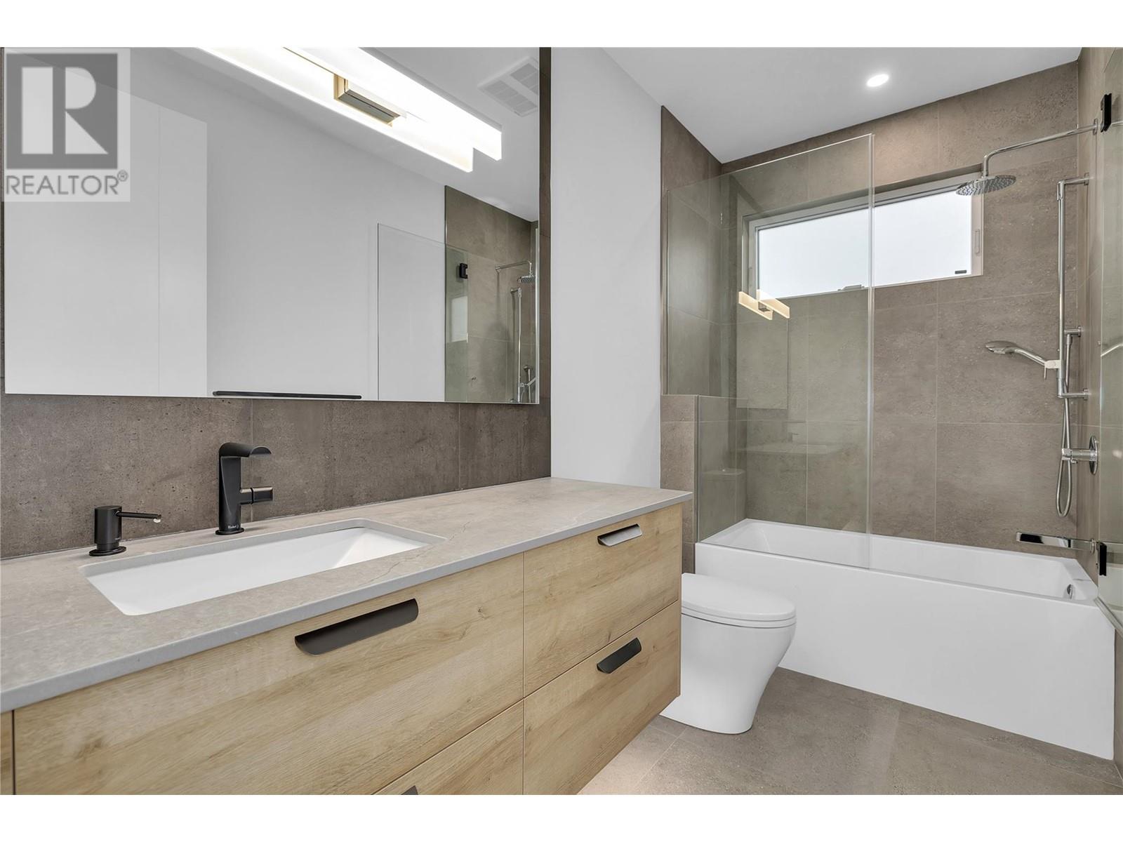  1297 Jack Smith Road, Kelowna