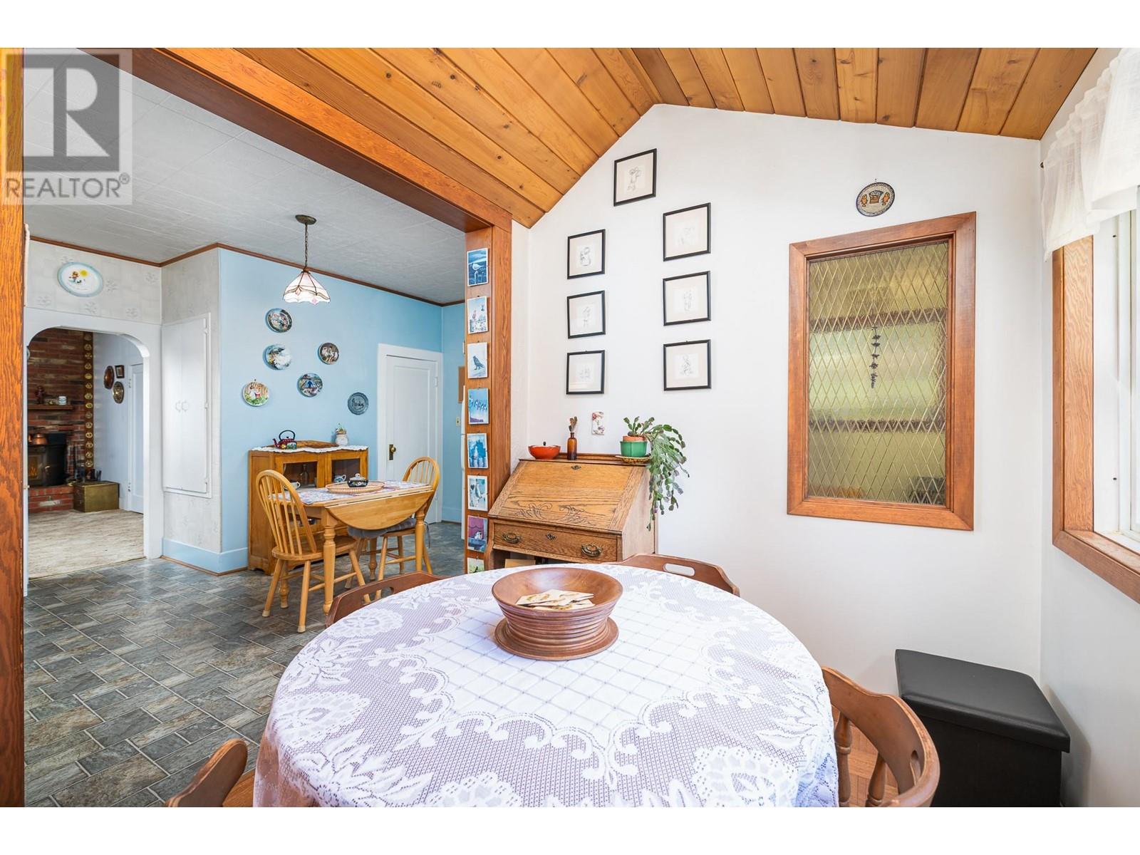 1843 McLaren Street, Creston