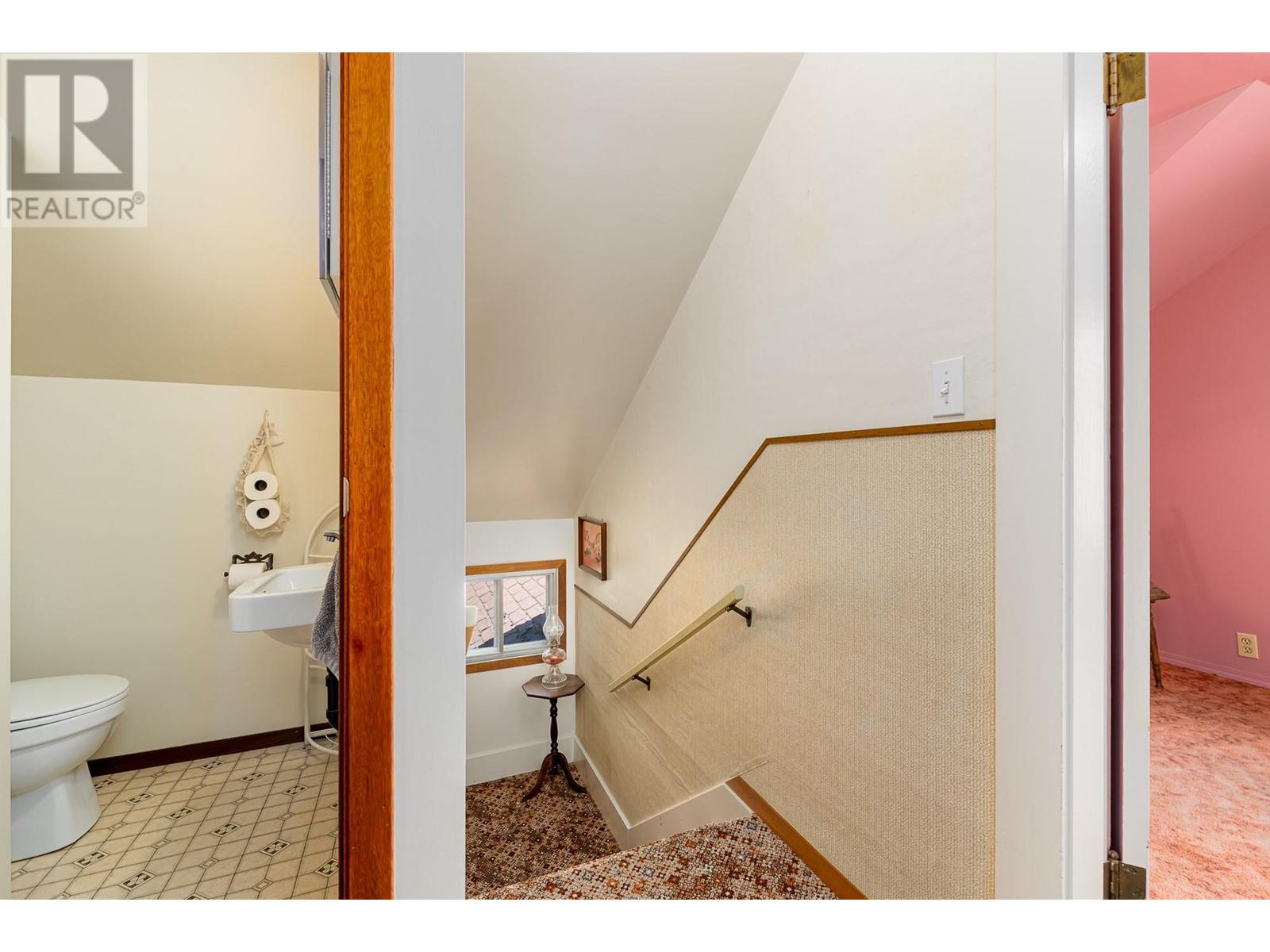 1843 McLaren Street, Creston