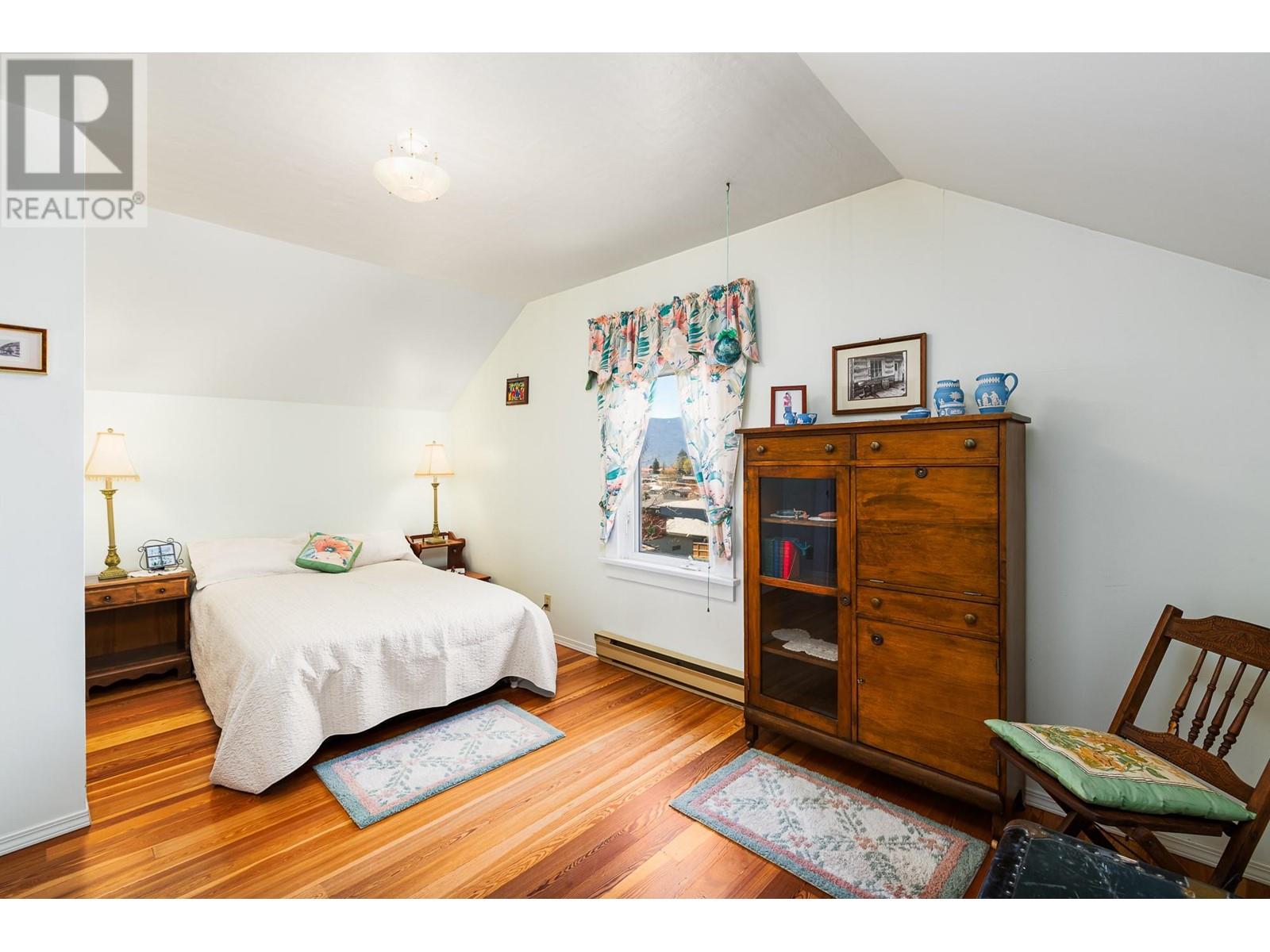 1843 McLaren Street, Creston