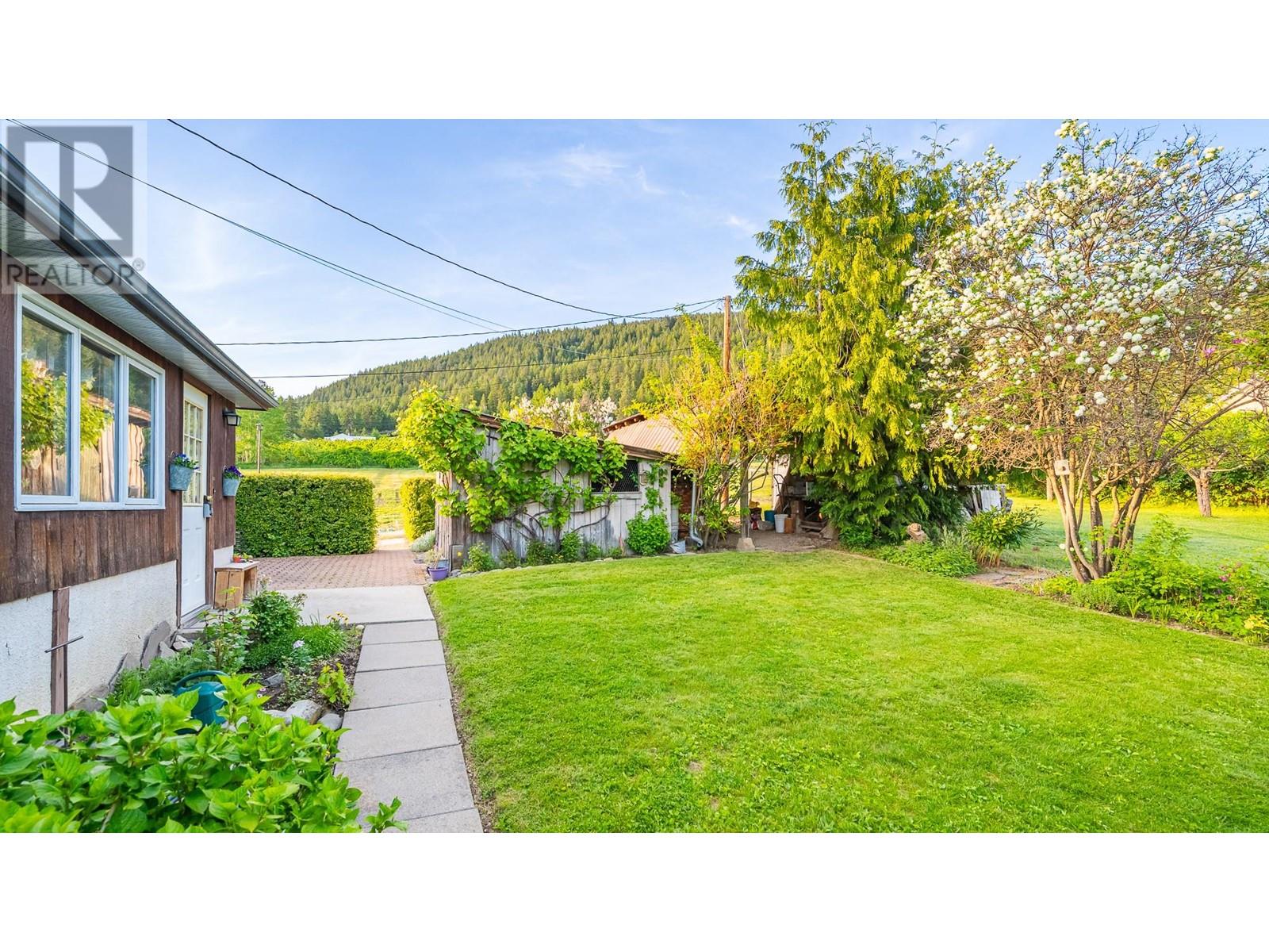 1843 McLaren Street, Creston