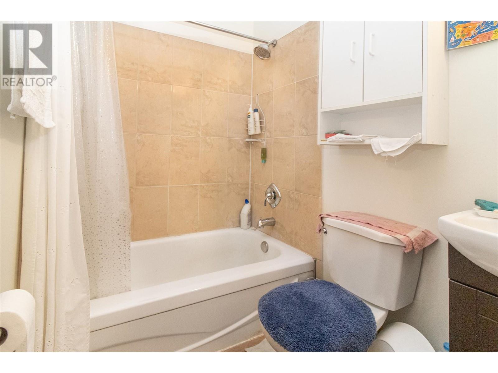 103 150 Scarboro Road, Kelowna
