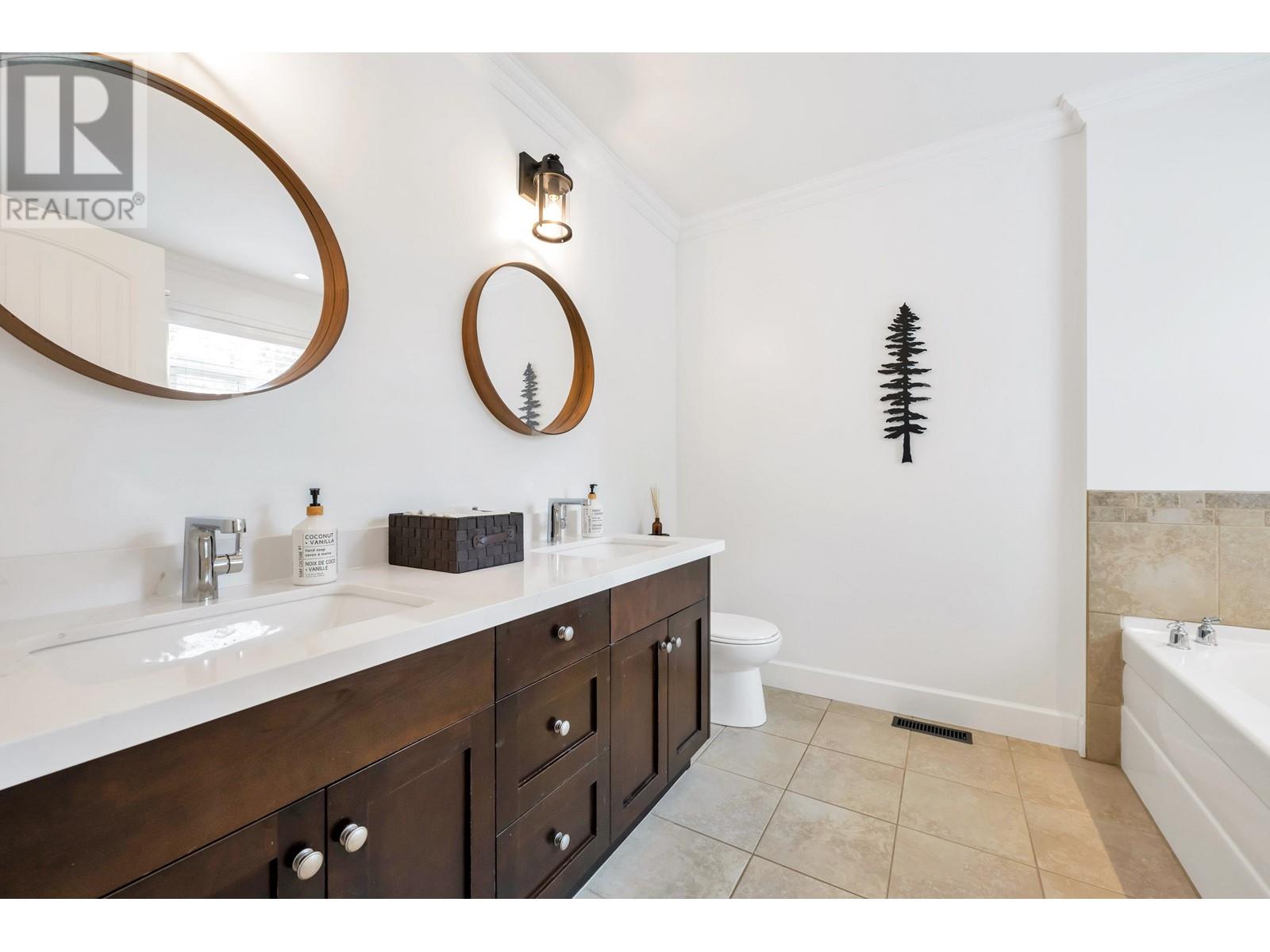 7 ALDER WAY, Anmore real estate listing R3008286