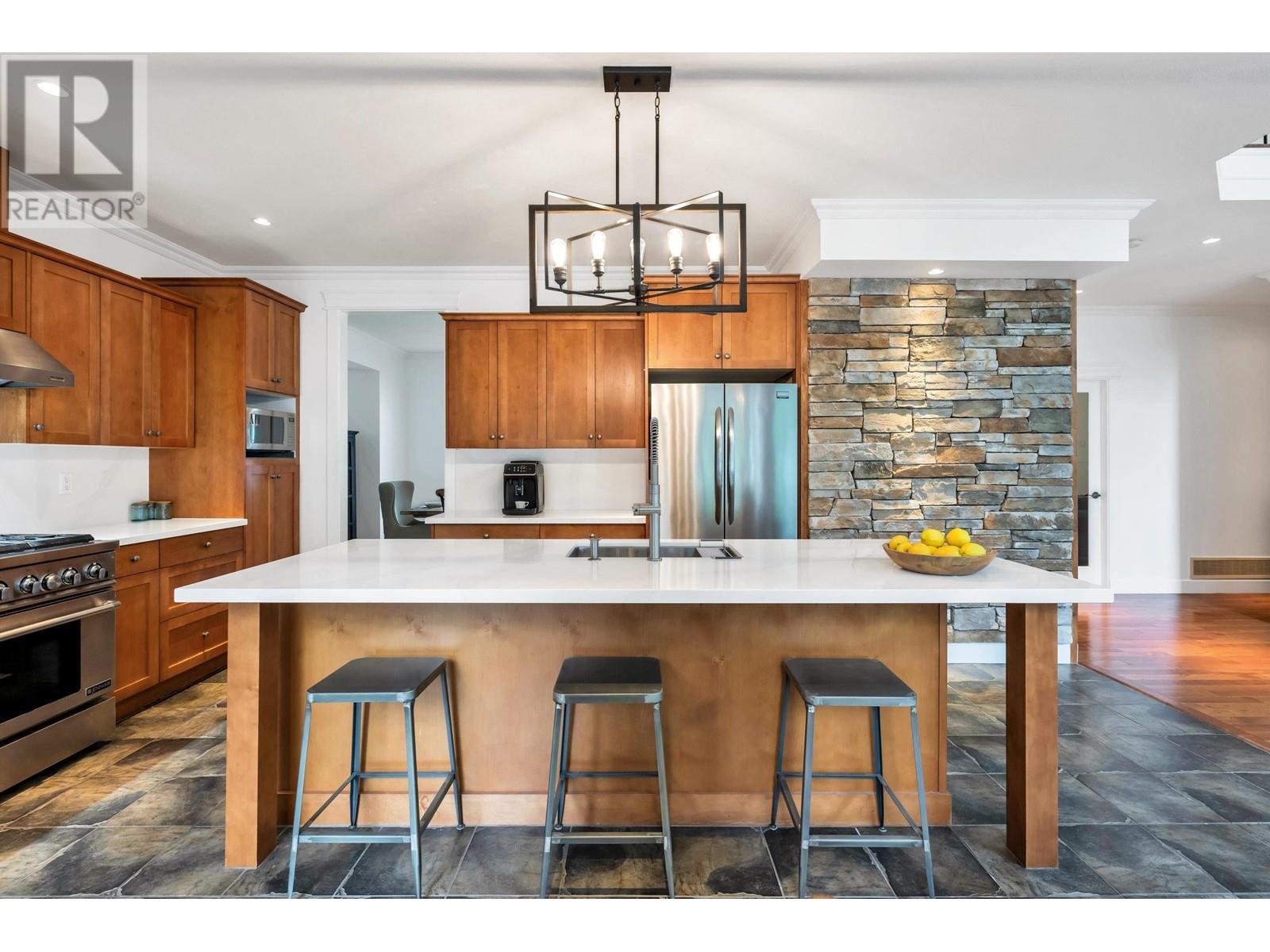 7 ALDER WAY, Anmore real estate listing R3008286