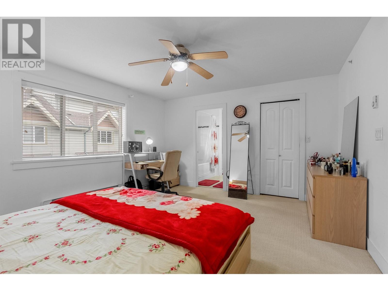 Photo 13 of 39 22977 116 Avenue, Maple Ridge BC