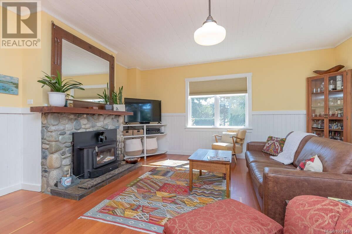 Photo 11 of 7661 Mays Rd, Duncan BC