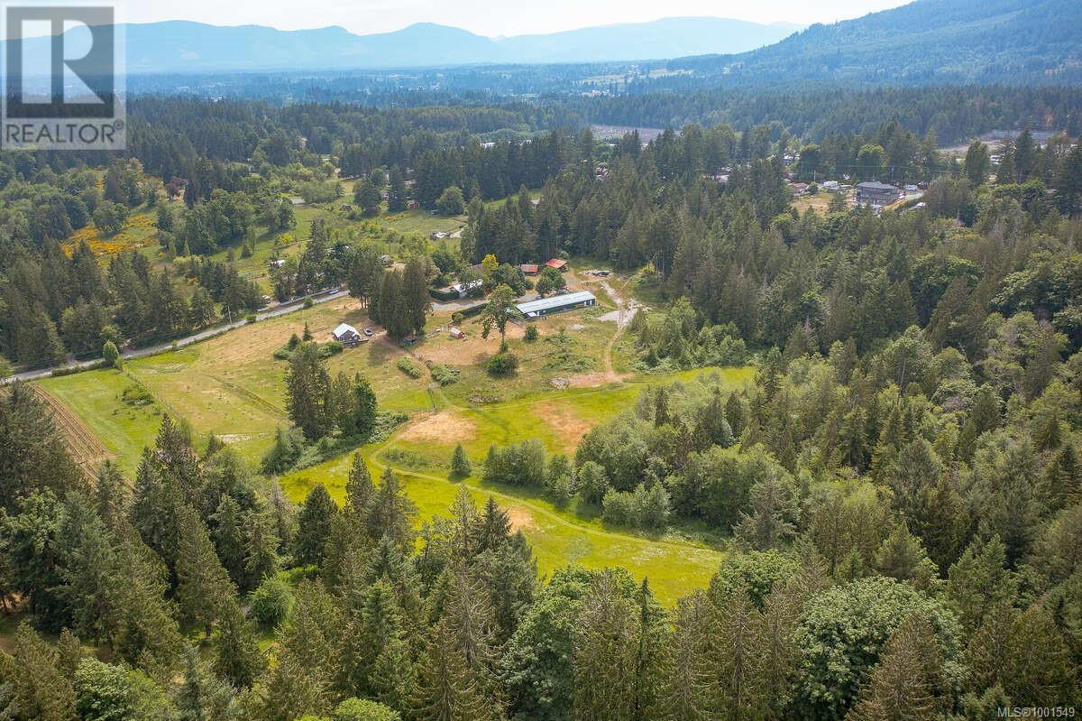 Photo 2 of 7661 Mays Rd, Duncan BC