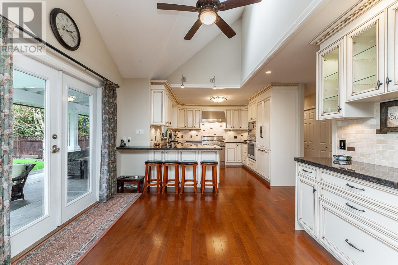 Photo 12 of 12195 227 Street, Maple Ridge BC