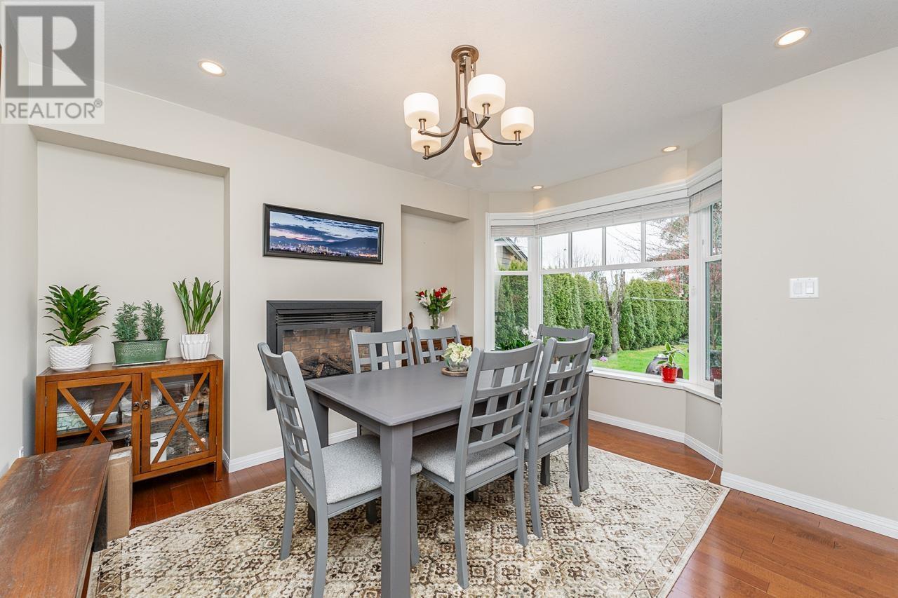 Photo 14 of 12195 227 Street, Maple Ridge BC