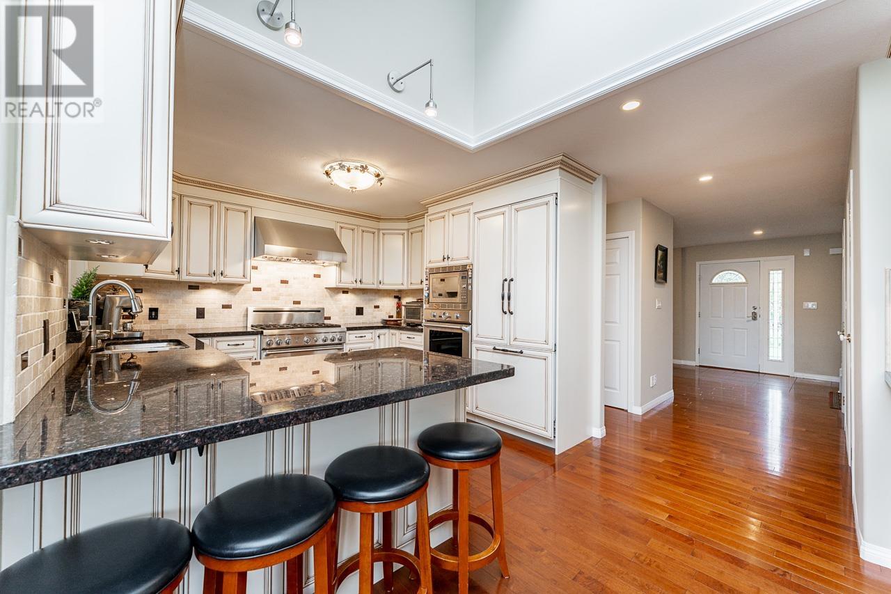 Photo 6 of 12195 227 Street, Maple Ridge BC