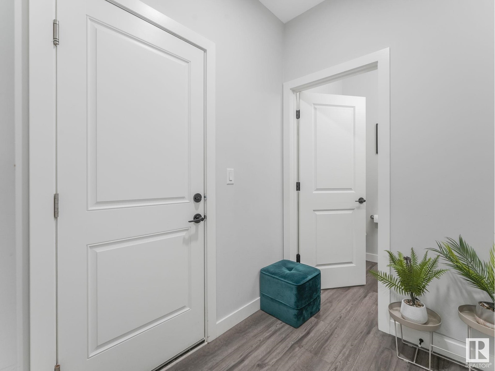 9417 PEAR CR CR SW, Edmonton