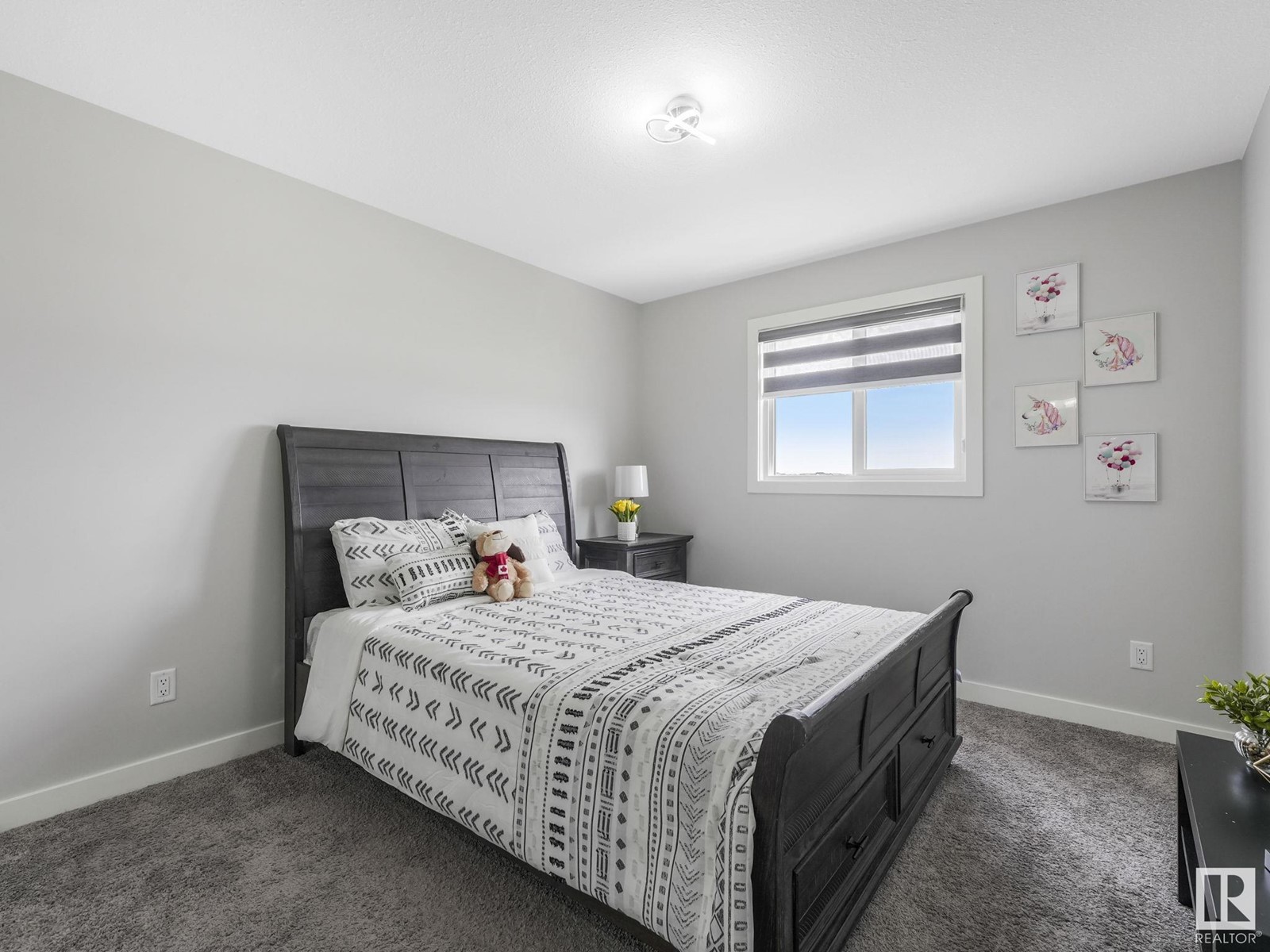 9417 PEAR CR CR SW, Edmonton
