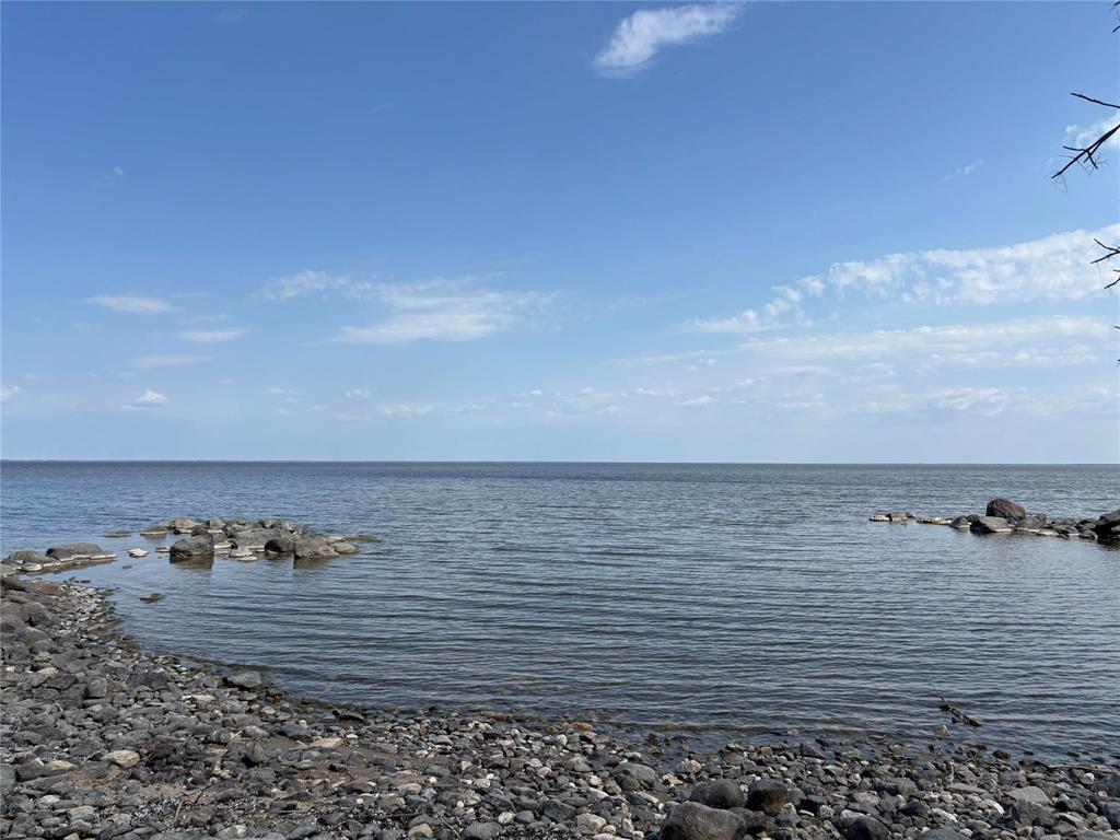 Photo 13 of 7 Mildred Place, Victoria Beach MB