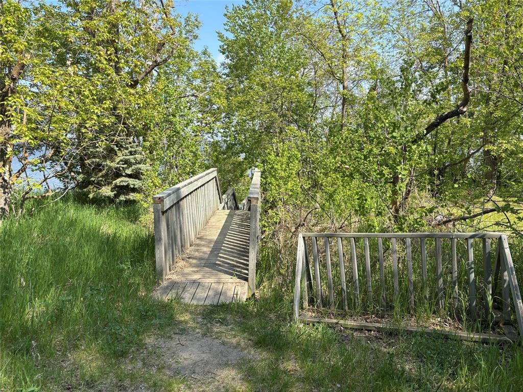 Photo 7 of 7 Mildred Place, Victoria Beach MB
