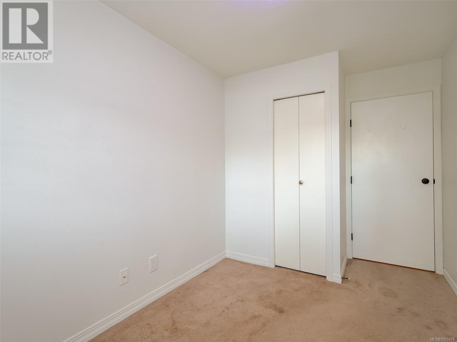 #119 827 NORTH PARK ST - Image 16