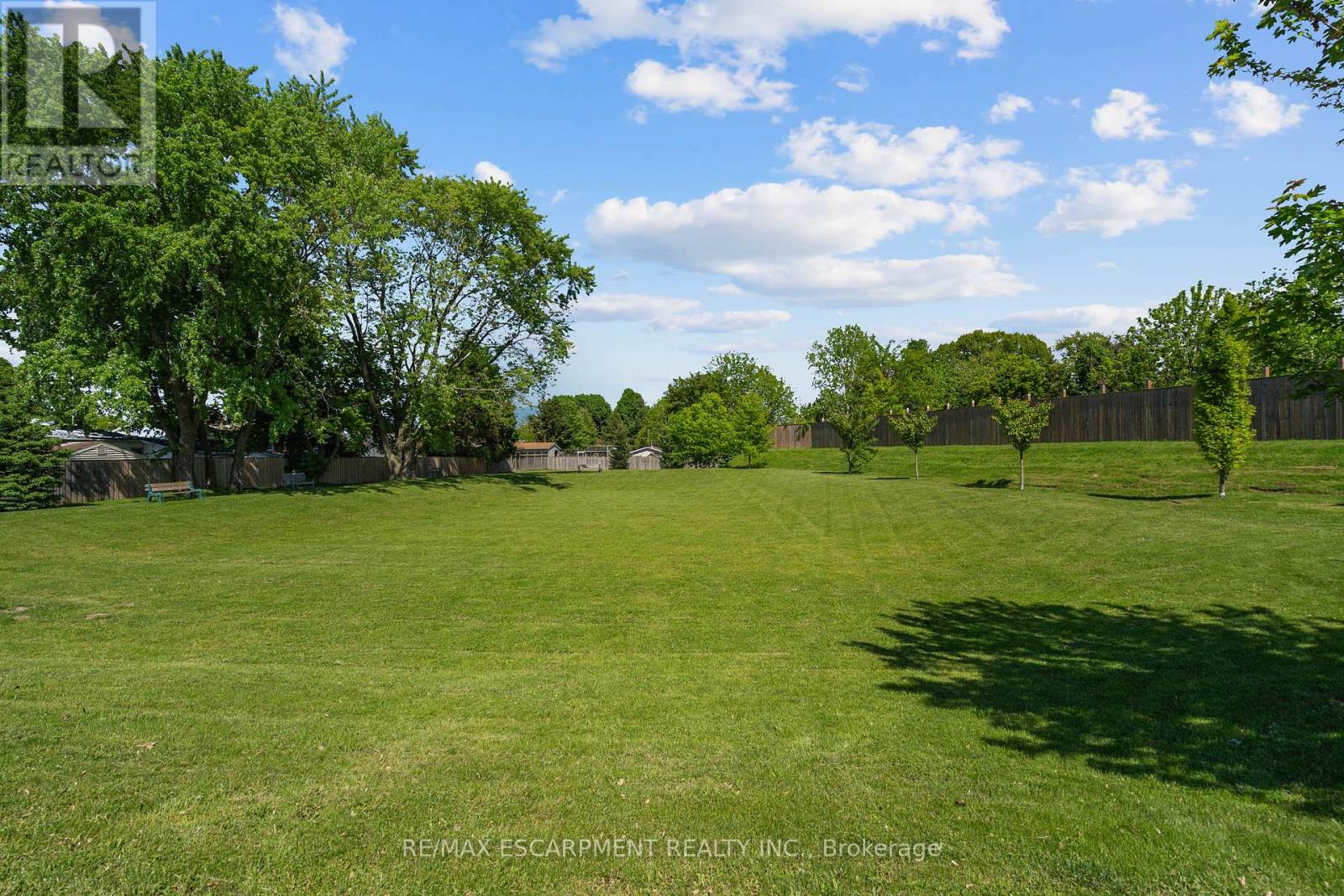 Photo 46 of 213 4644 Pettit Avenue, Niagara Falls ON