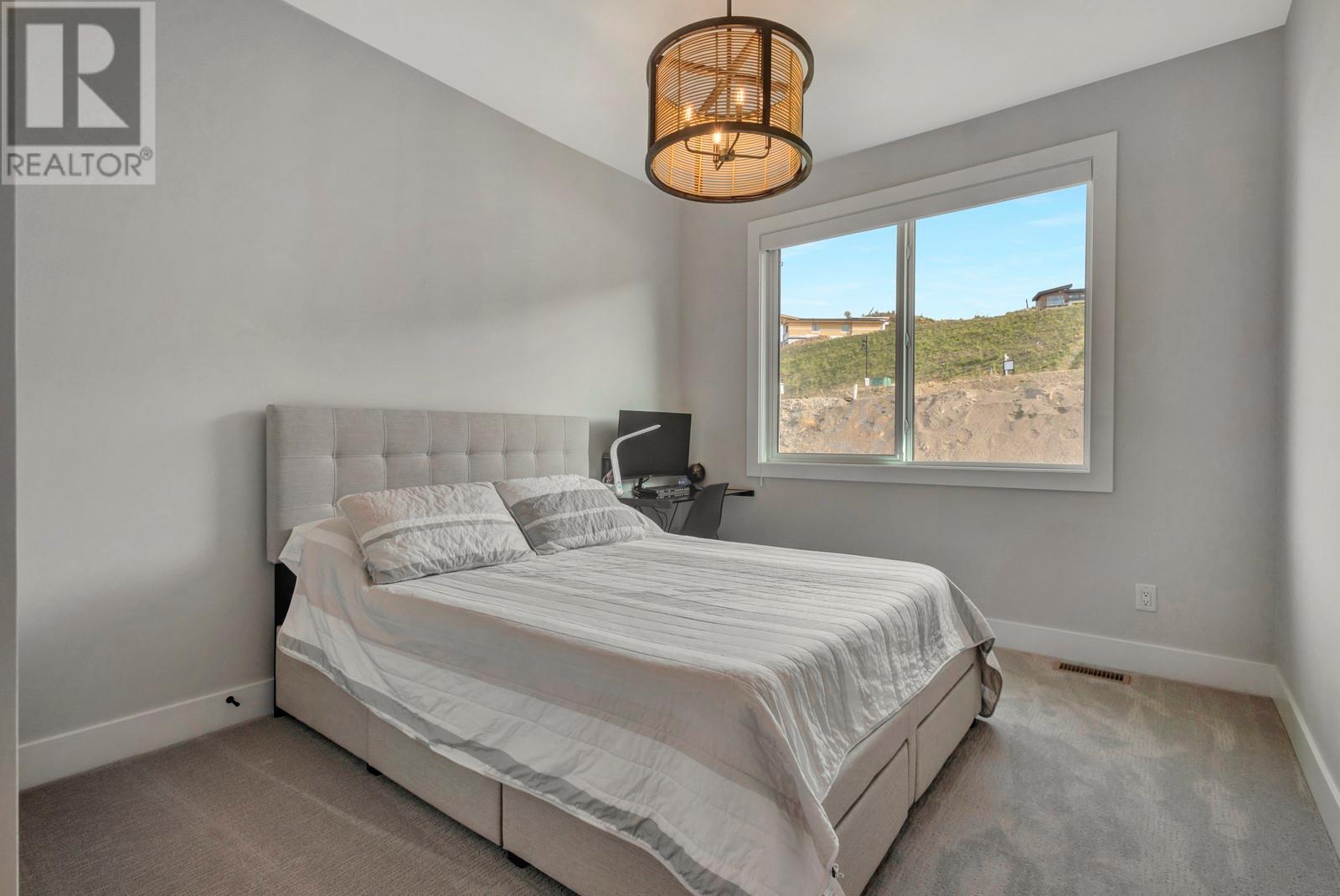  1131 Collinson Court, Kelowna