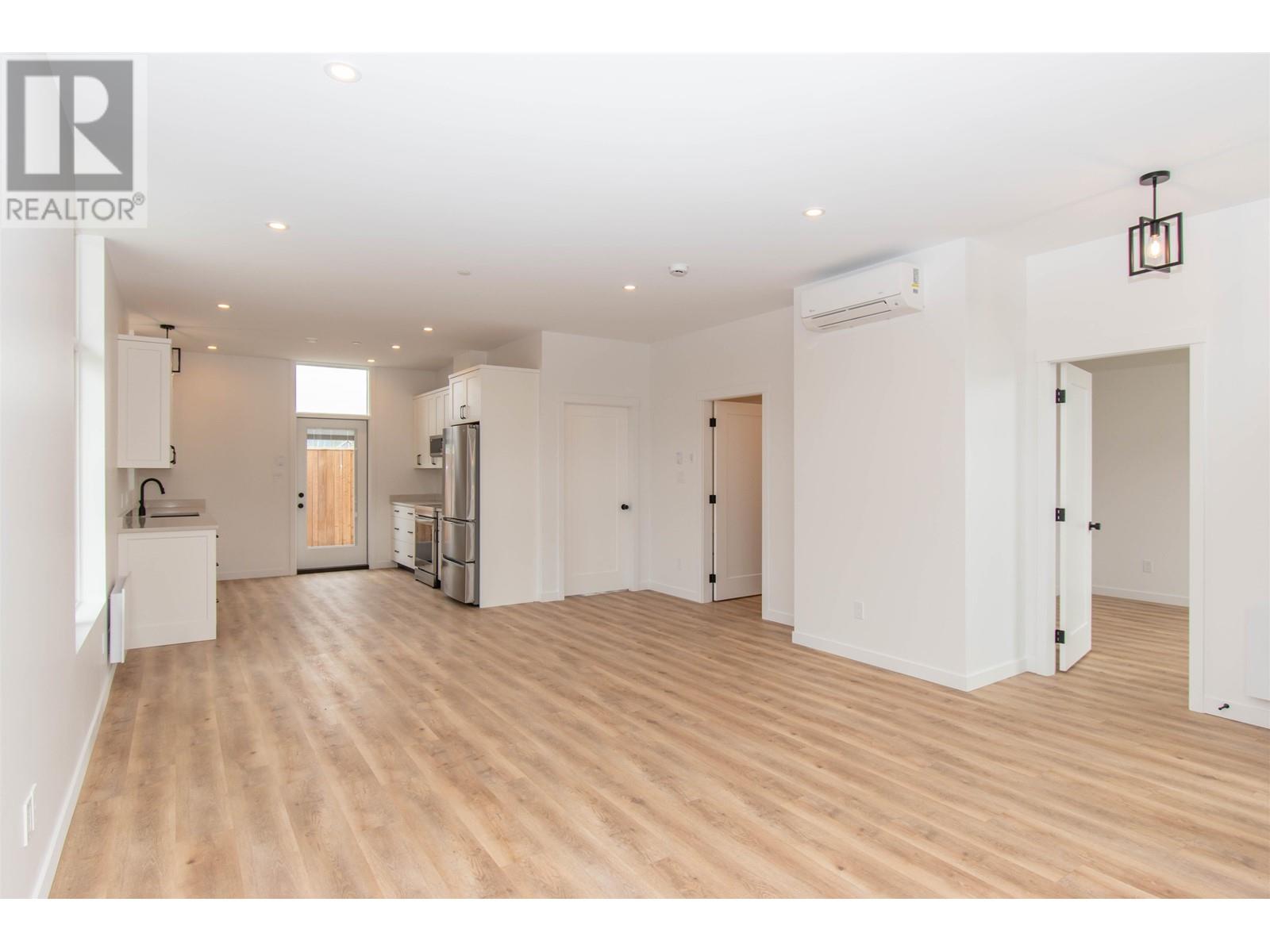 1118 PARKSIDE AVENUE - 27