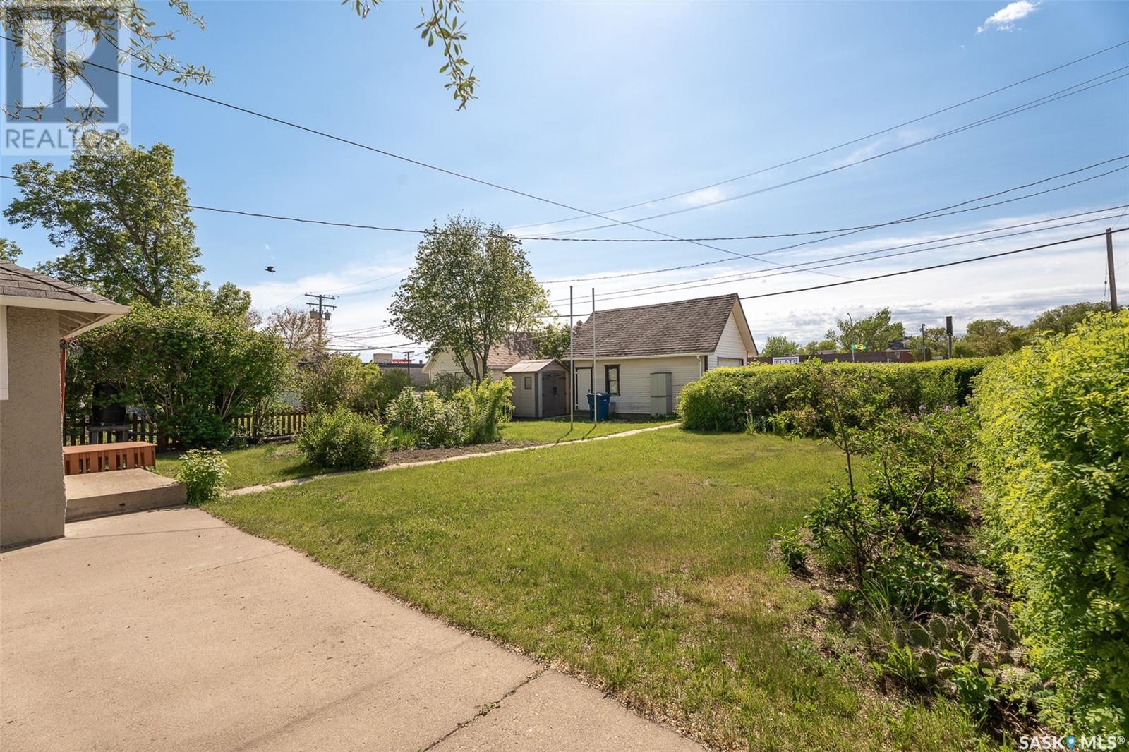 Photo 47 of 944 Alder Avenue, Moose Jaw SK