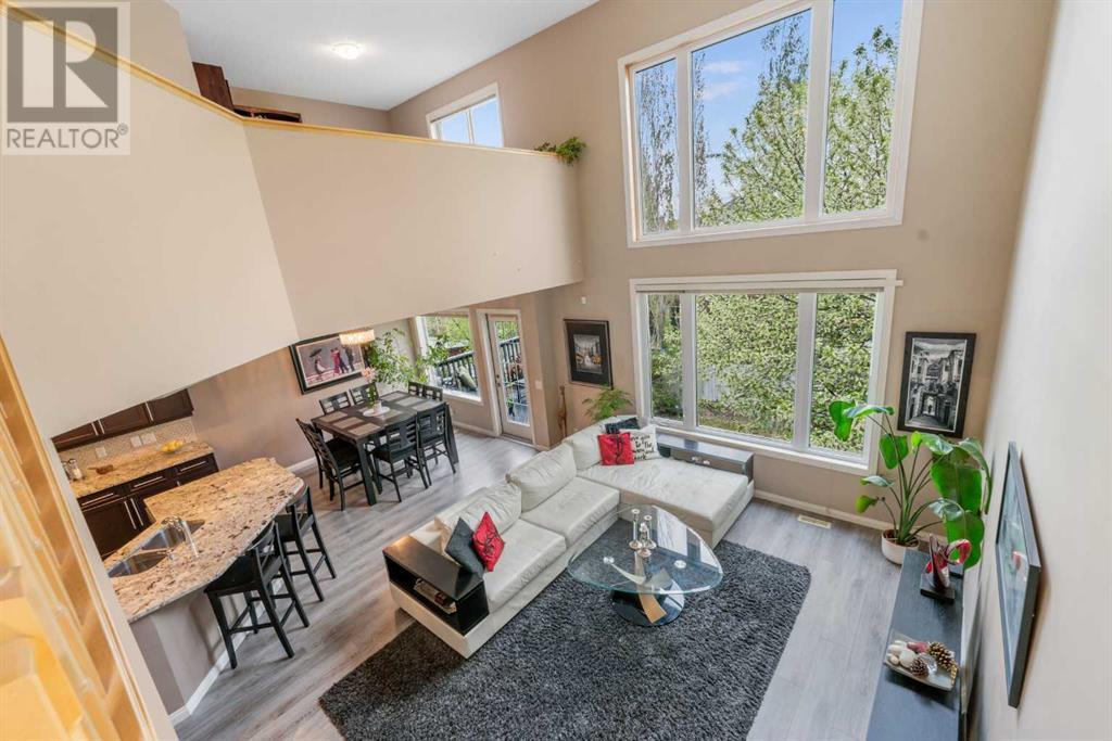 Single Family House for Sale in  Tuscany Vista Road NW Tuscany Calgary 