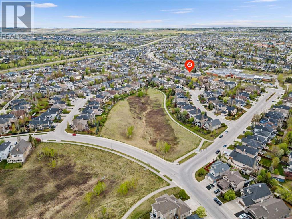 Single Family House for Sale in  Tuscany Vista Road NW Tuscany Calgary 