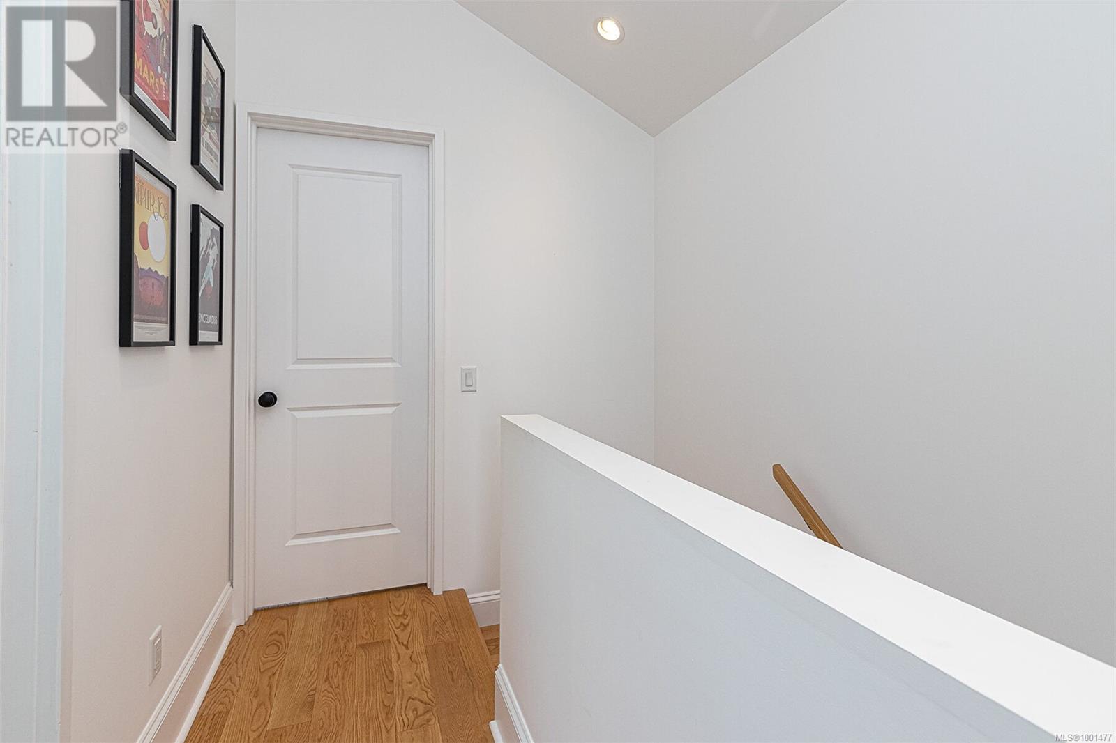 #13 230 WILSON ST - Image 23