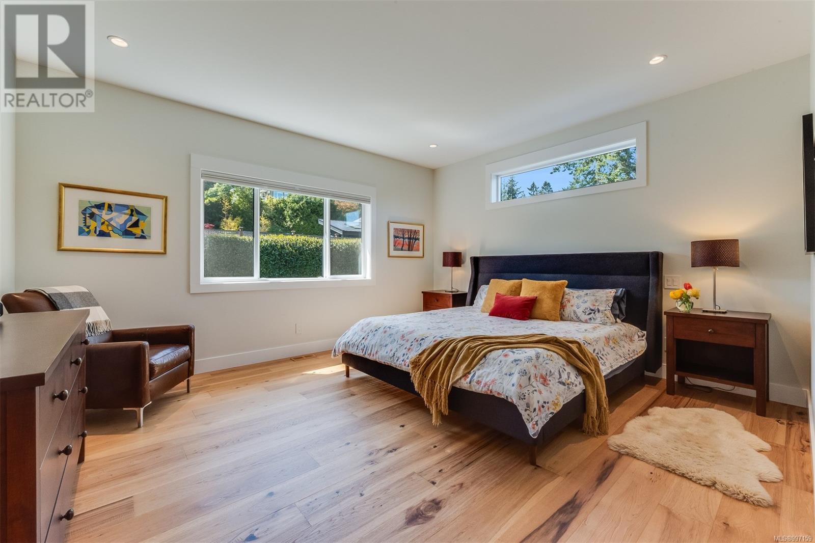 8660 Richland Pl, North Saanich