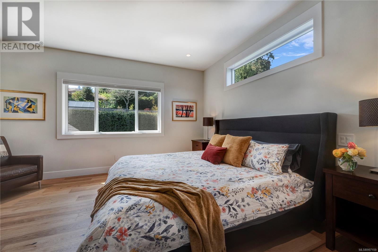 8660 Richland Pl, North Saanich
