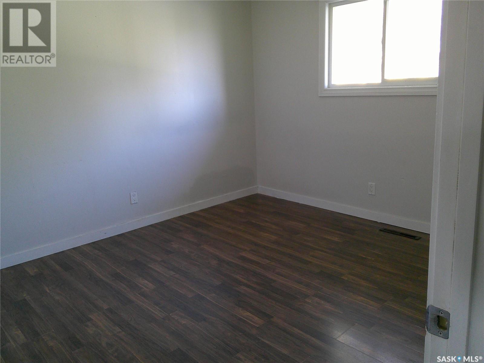 Photo 7 of 764 Elphinstone Street, Regina SK