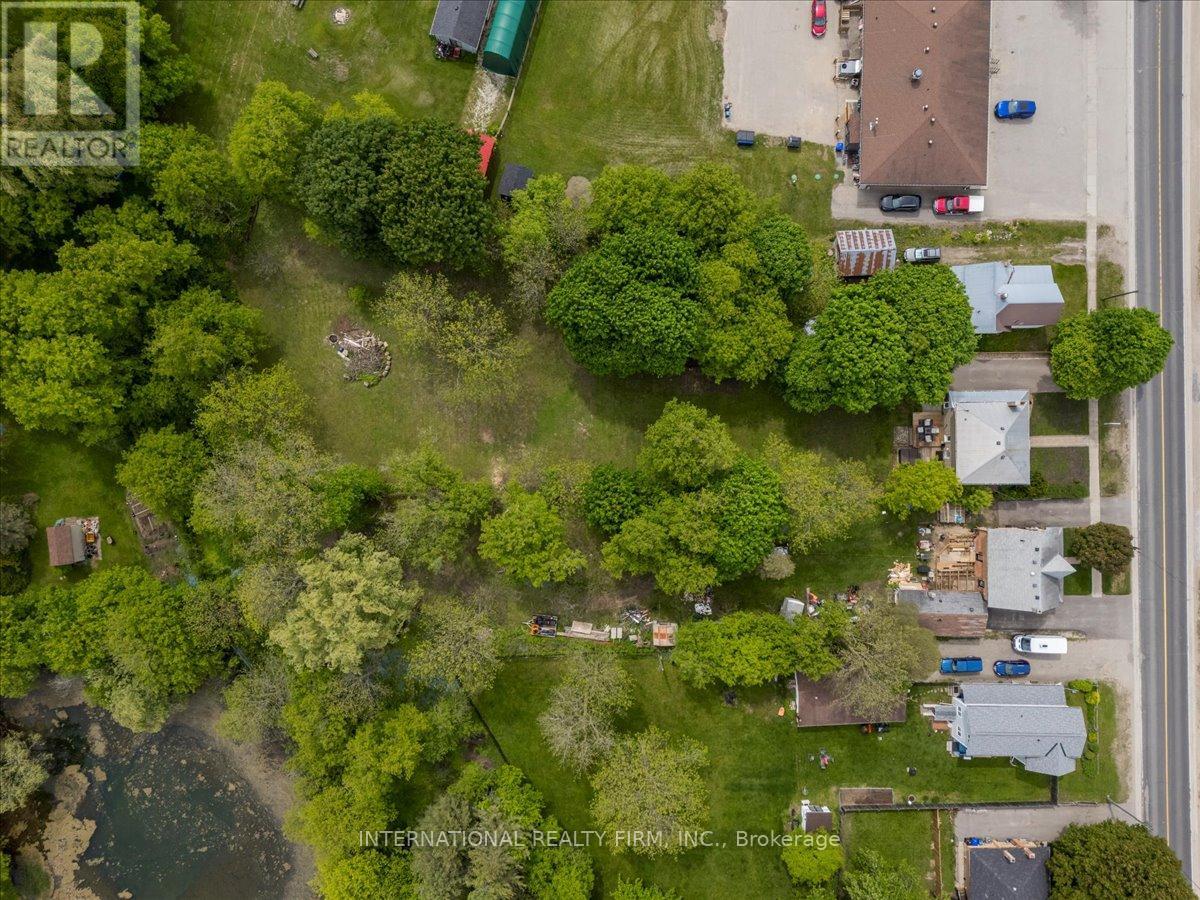 Photo 28 of 8061 Main Street, Adjalatosorontio ON