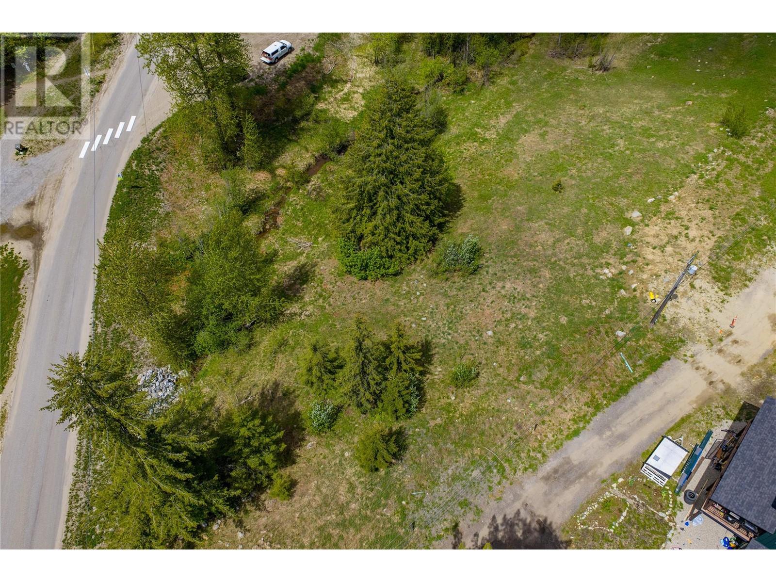 201 JOLIFFE Way, Rossland