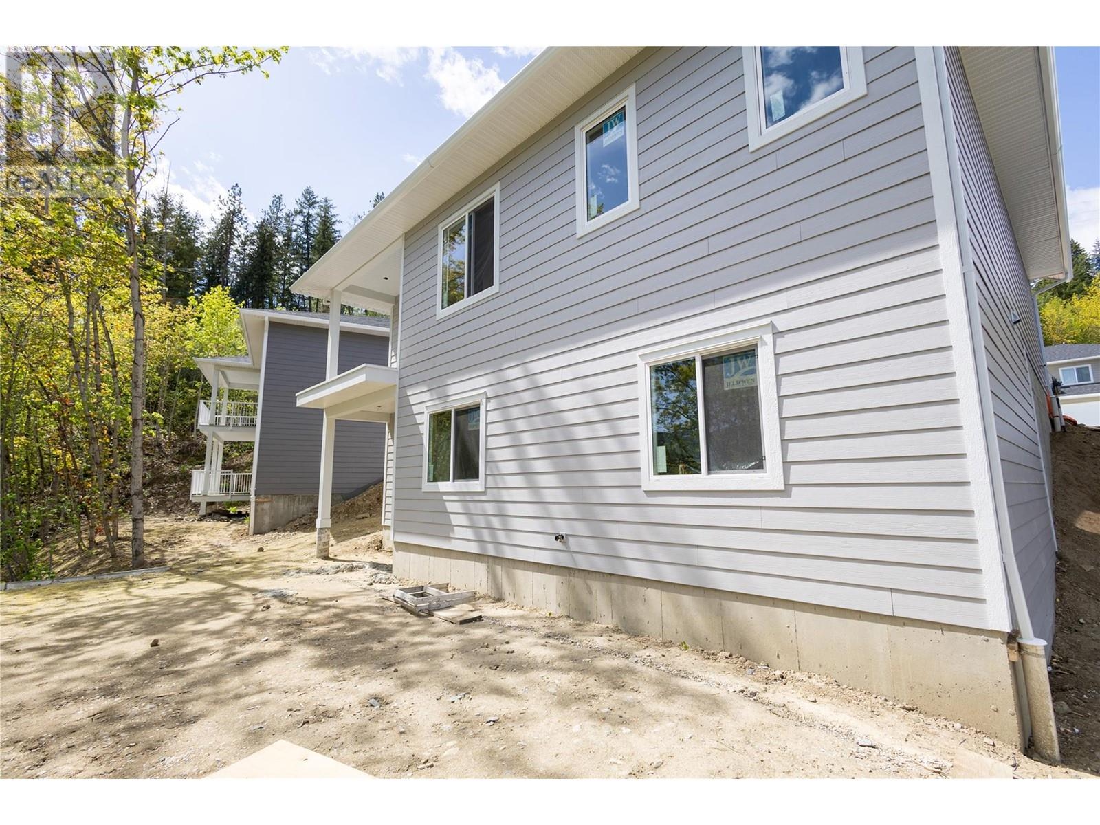 103 806 Cliff Avenue, Enderby