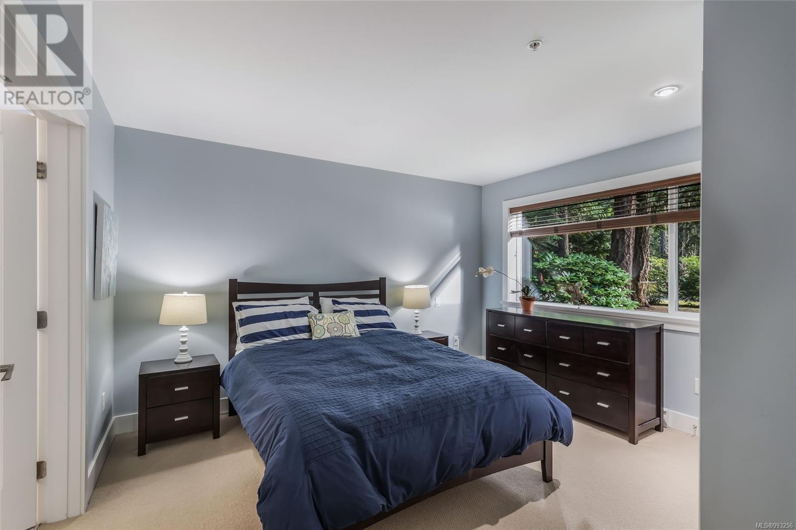 65 1059 Tanglewood Pl, Parksville real estate listing 993256