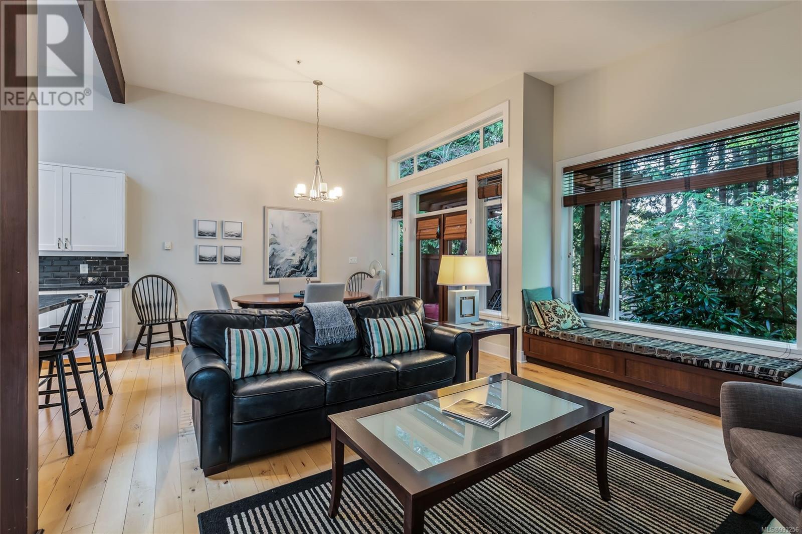 65 1059 Tanglewood Pl, Parksville real estate listing 993256
