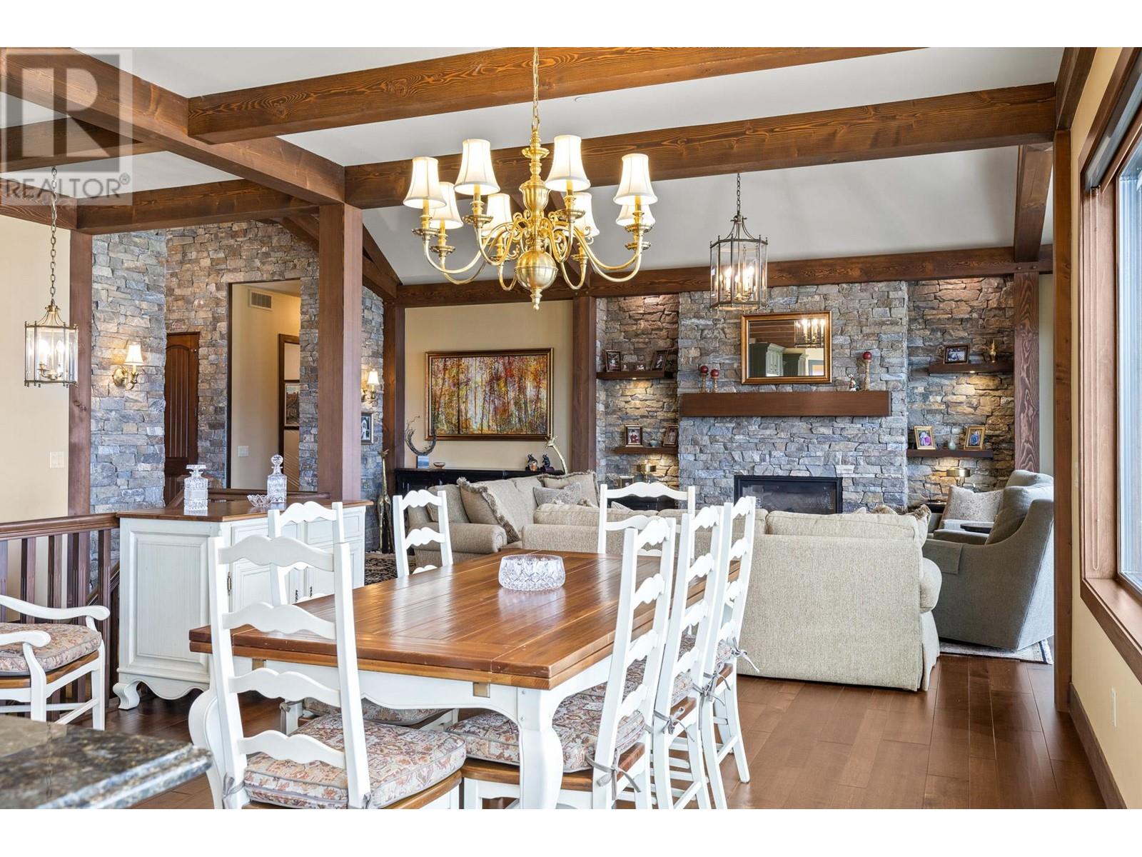  6166 Seymoure Avenue, Peachland