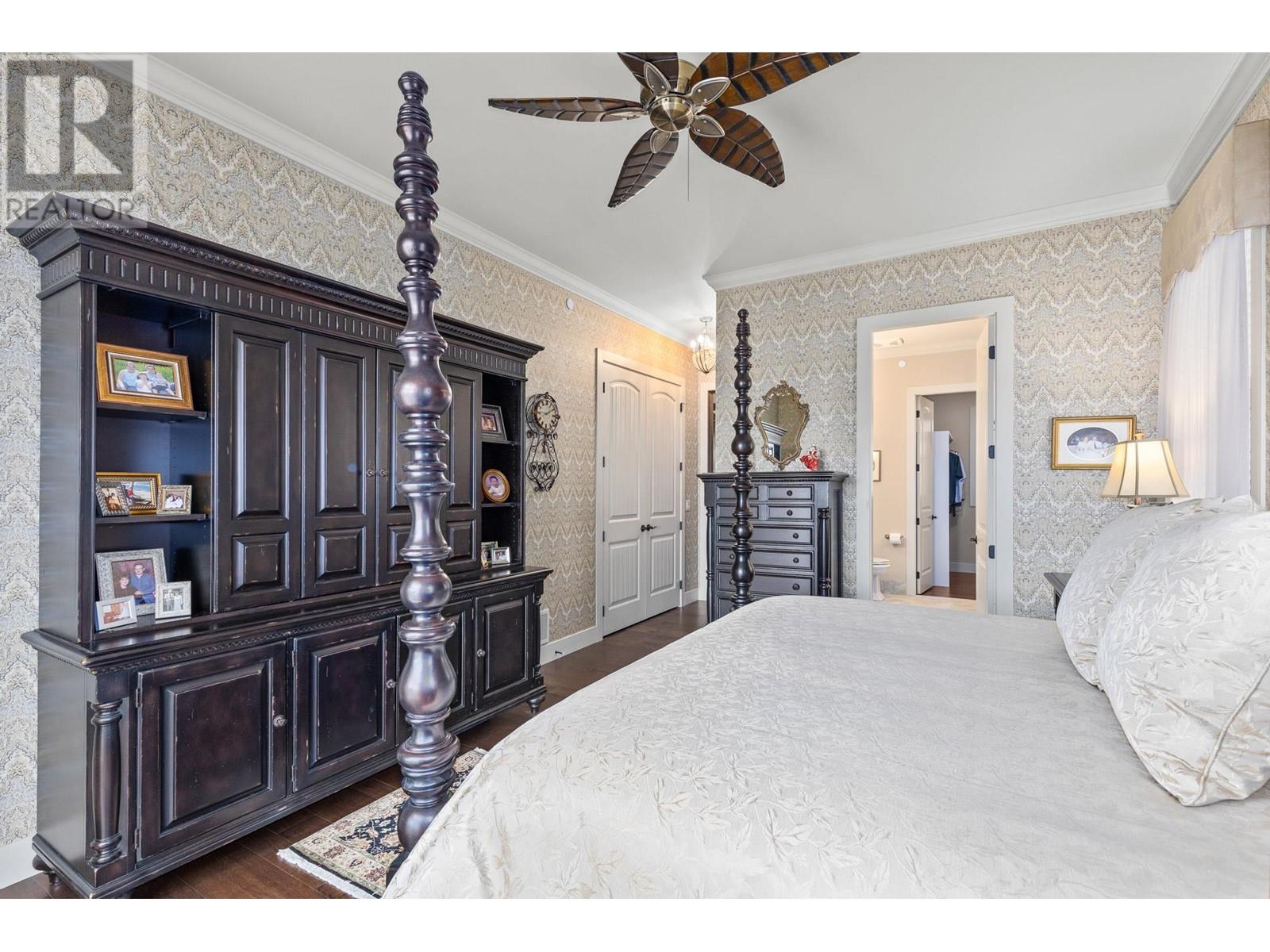  6166 Seymoure Avenue, Peachland