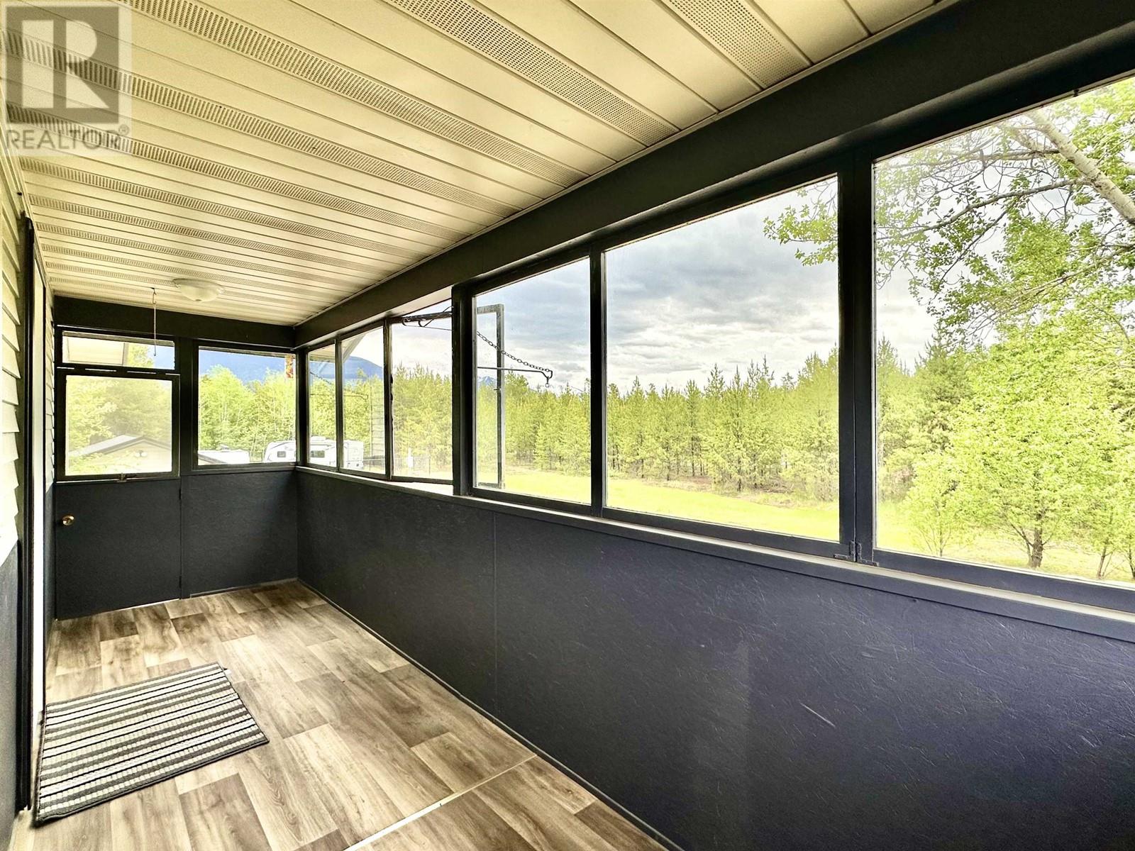 1915 CRANBERRY PLACE, Valemount