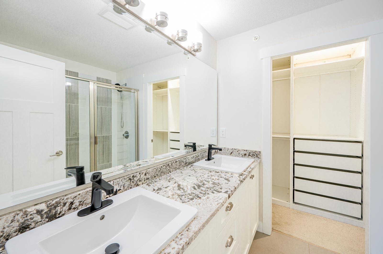 17 7157 210 STREET, Langley