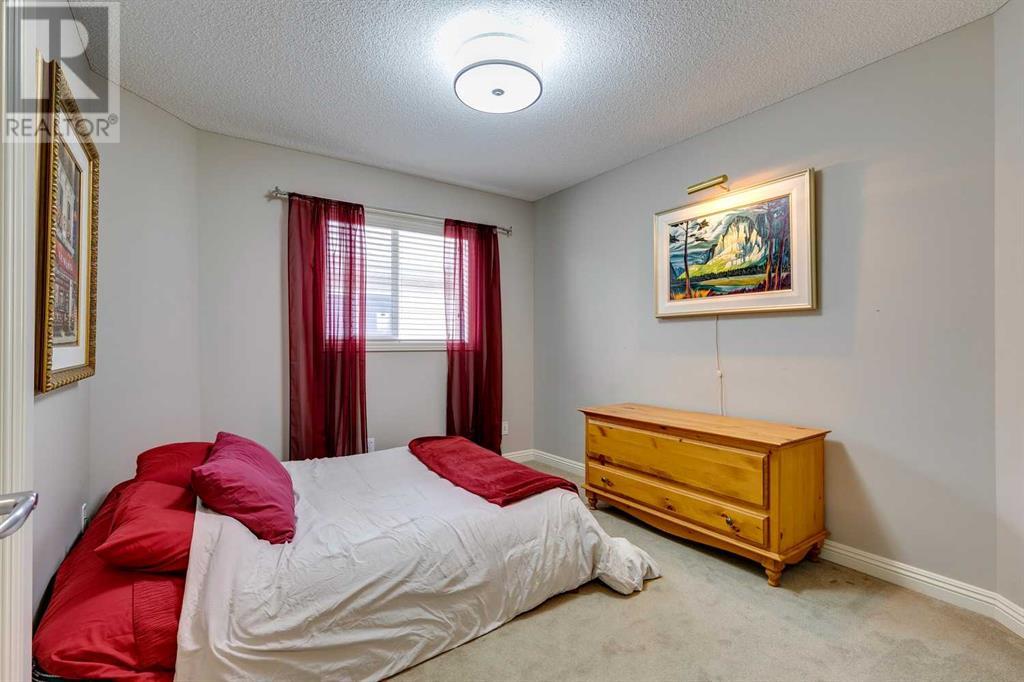 Single Family House for Sale in  Covehaven Gardens NE Coventry Hills Calgary 
