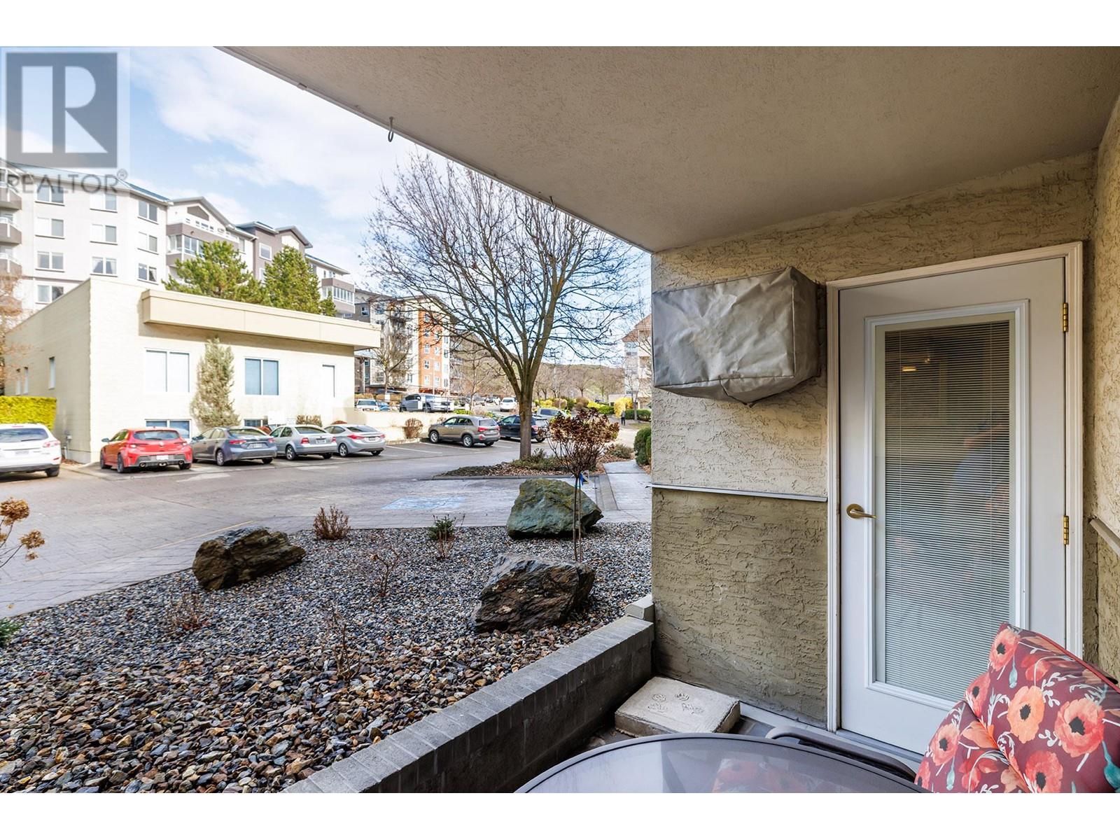 112 3300 Centennial Drive, Vernon