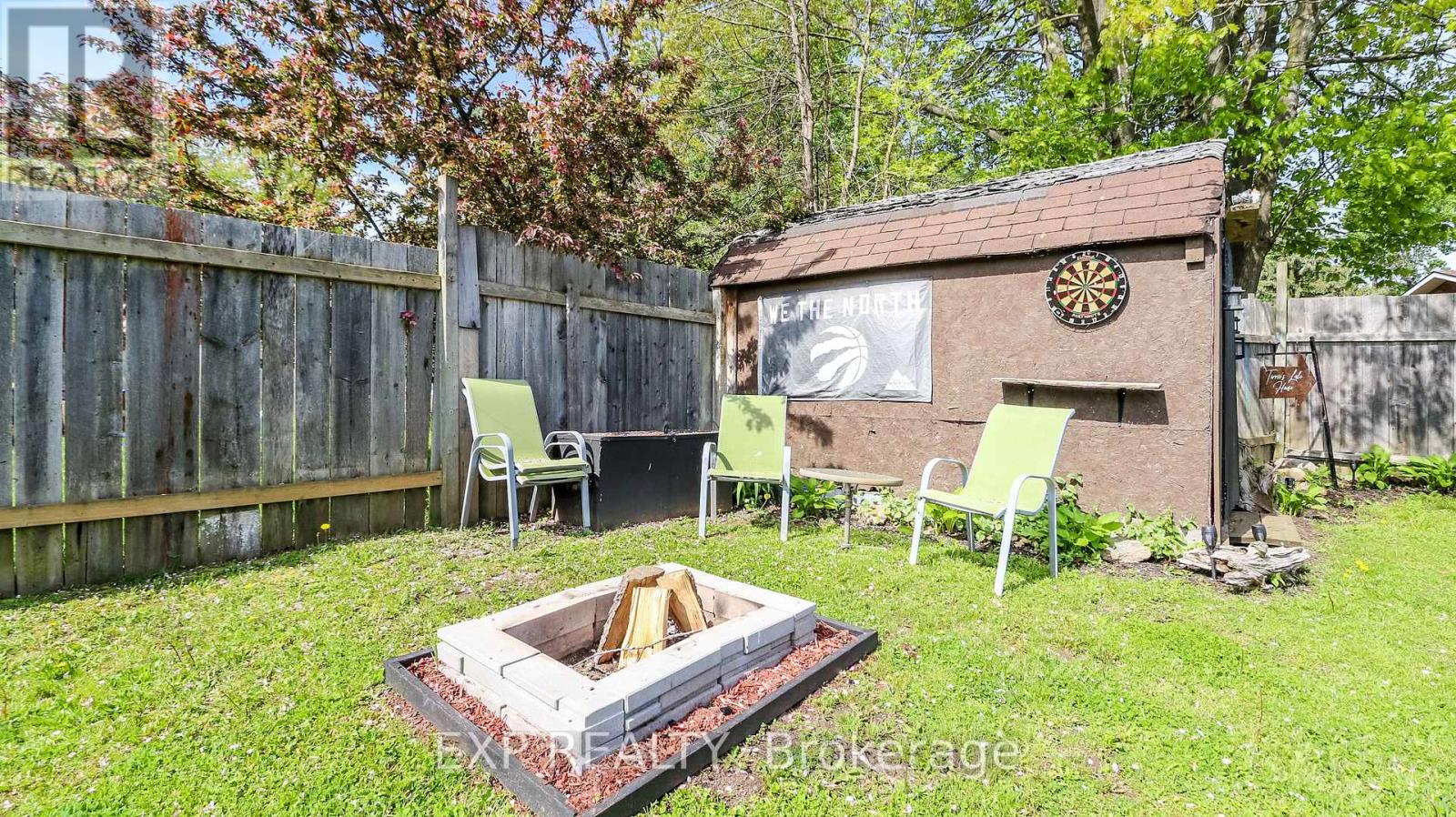 Photo 39 of 5 Bourgeois Beach Road, Tay ON