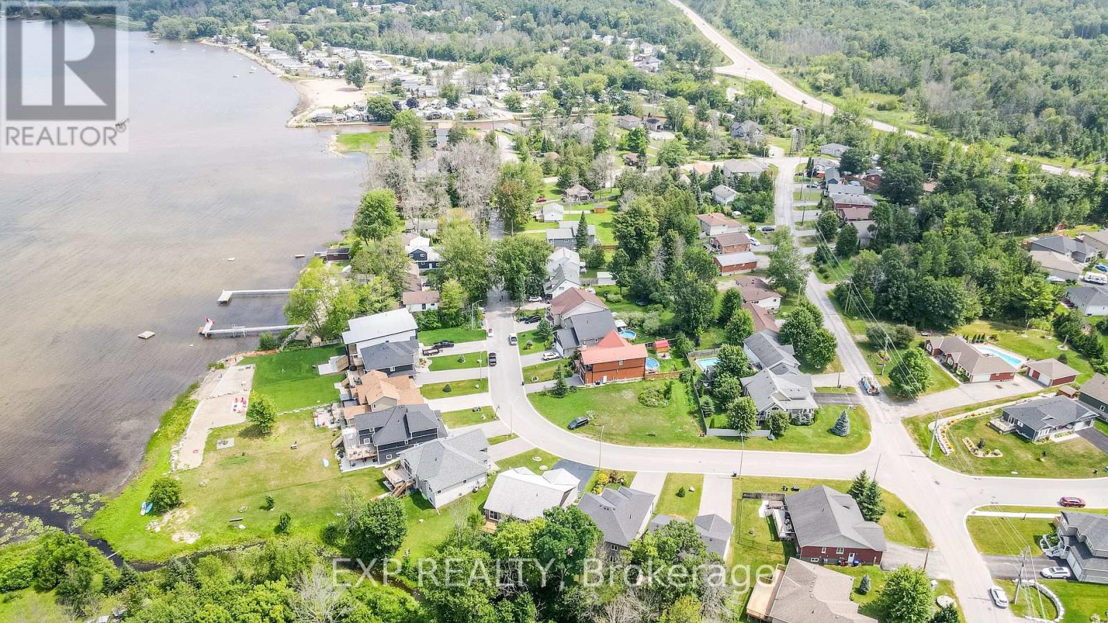 Photo 45 of 5 Bourgeois Beach Road, Tay ON